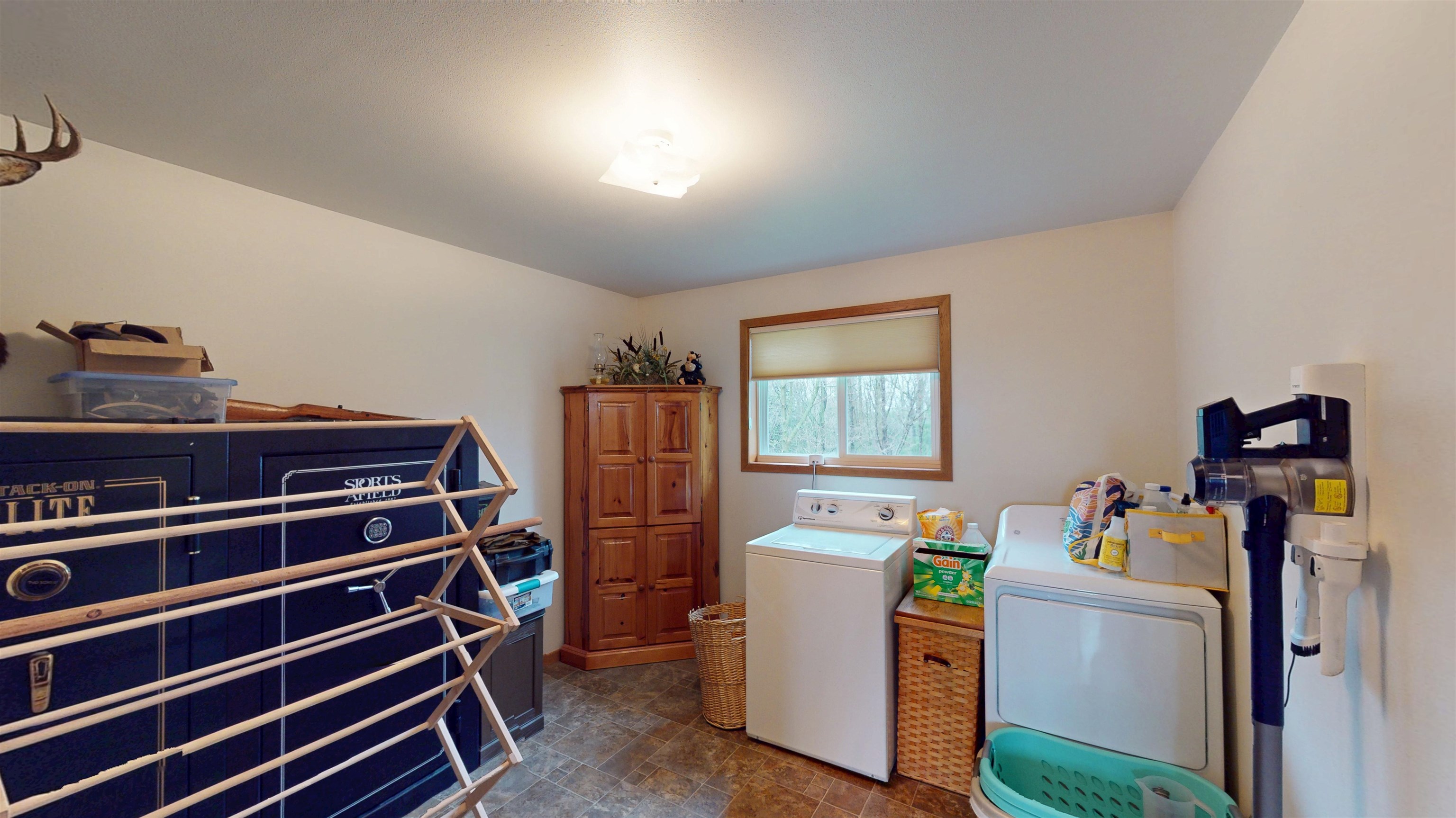 N5050 Highland Drive Property Photo 28
