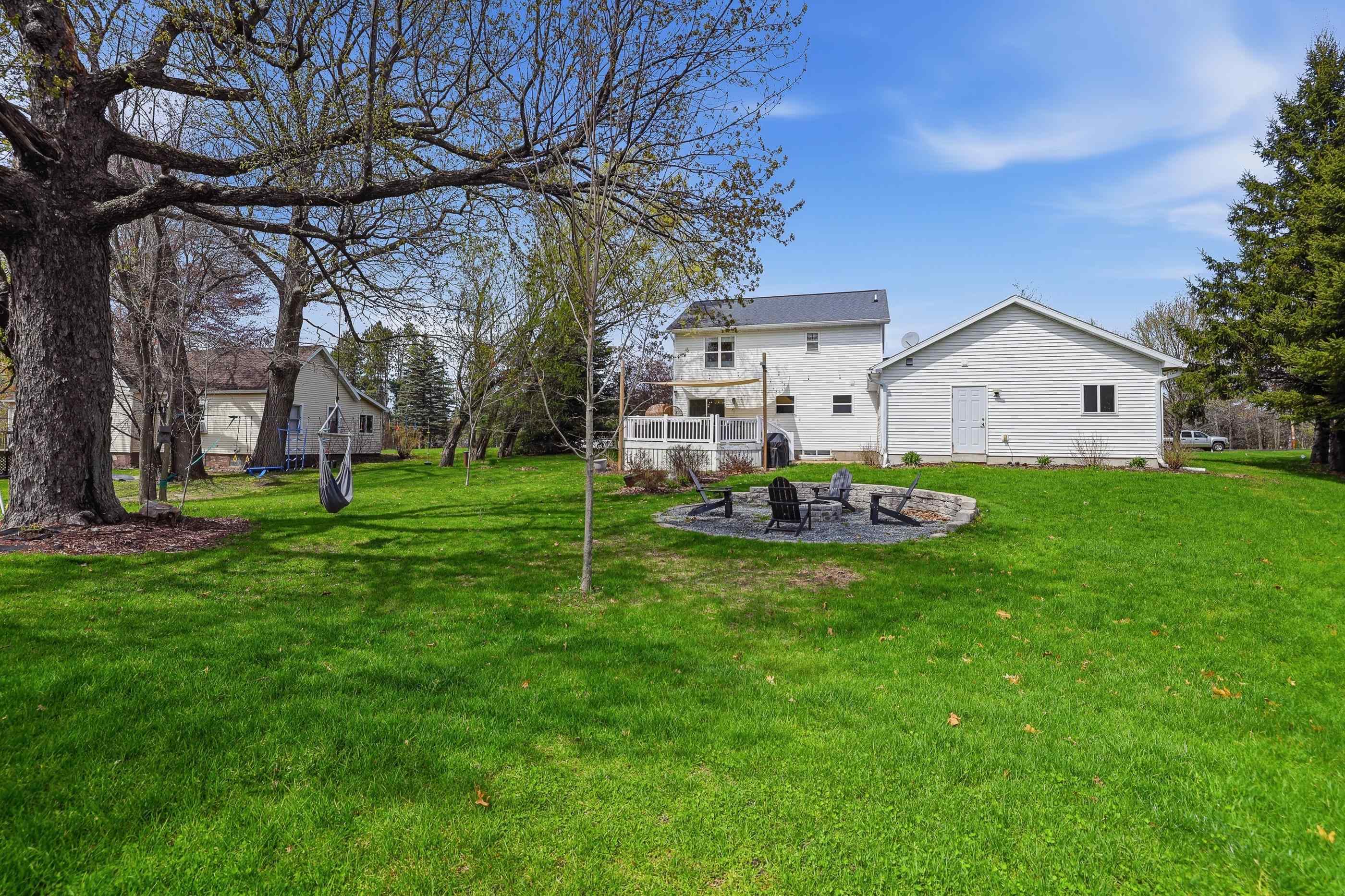 943 W River Road Property Photo 46