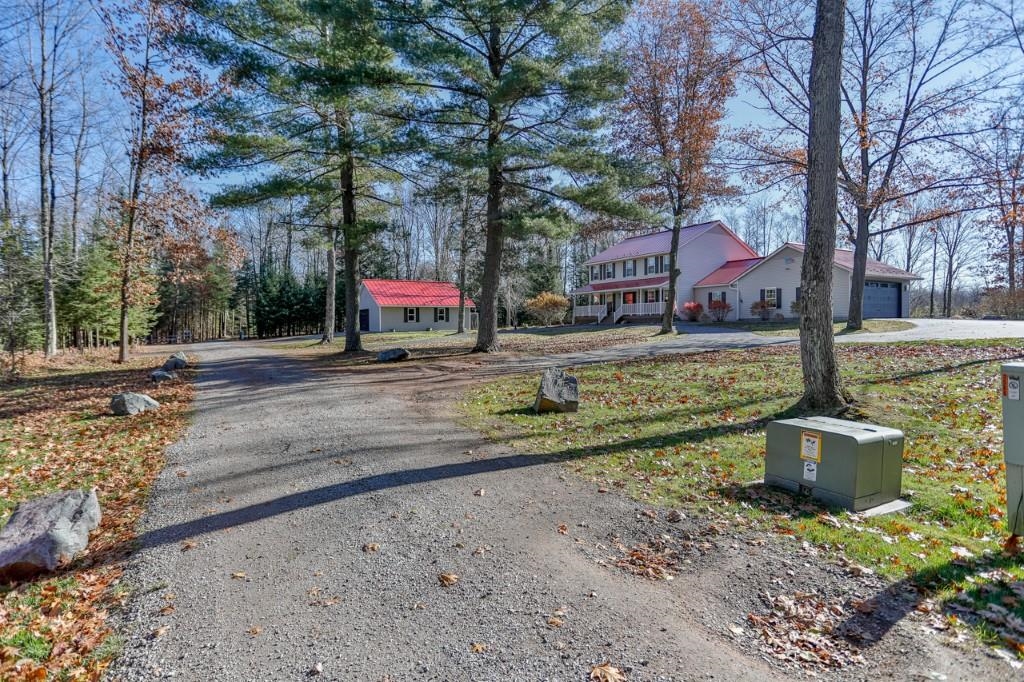 222623 Laurel Road Property Photo 5