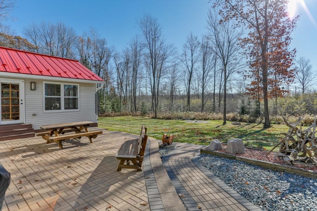 222623 Laurel Road Property Photo 8