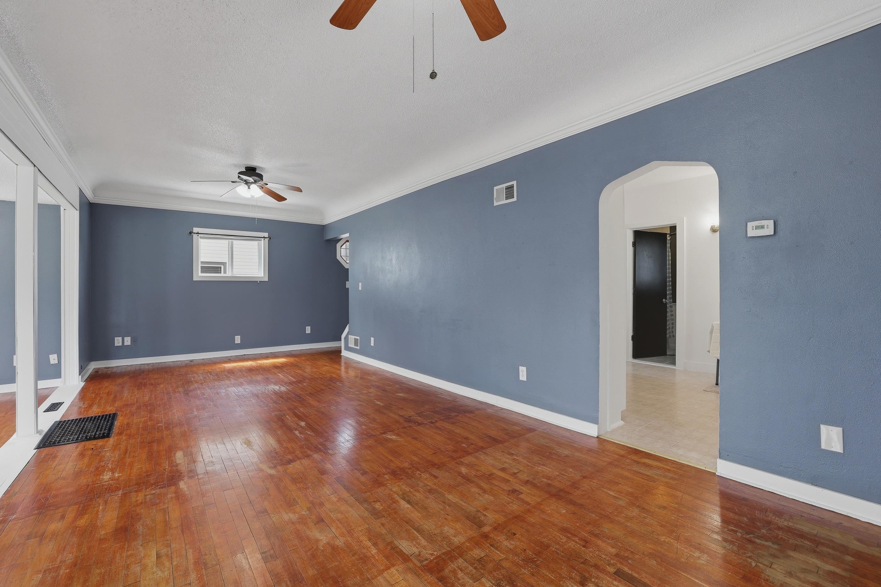 921 10th Avenue North Property Photo 9