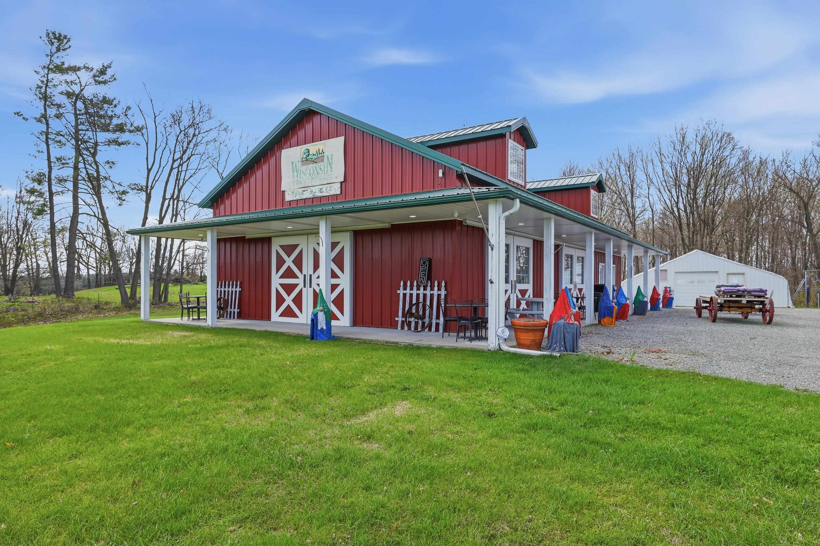 10281 State Highway 66 Property Photo 9