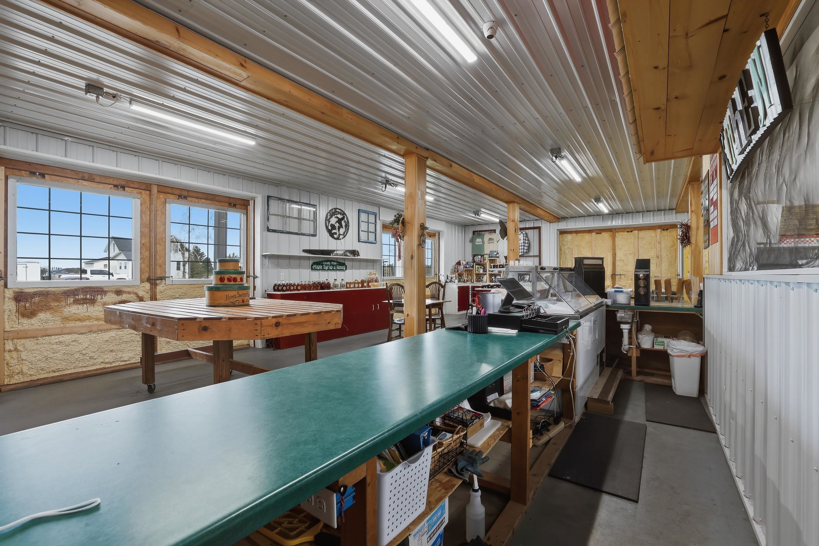 10281 State Highway 66 Property Photo 20