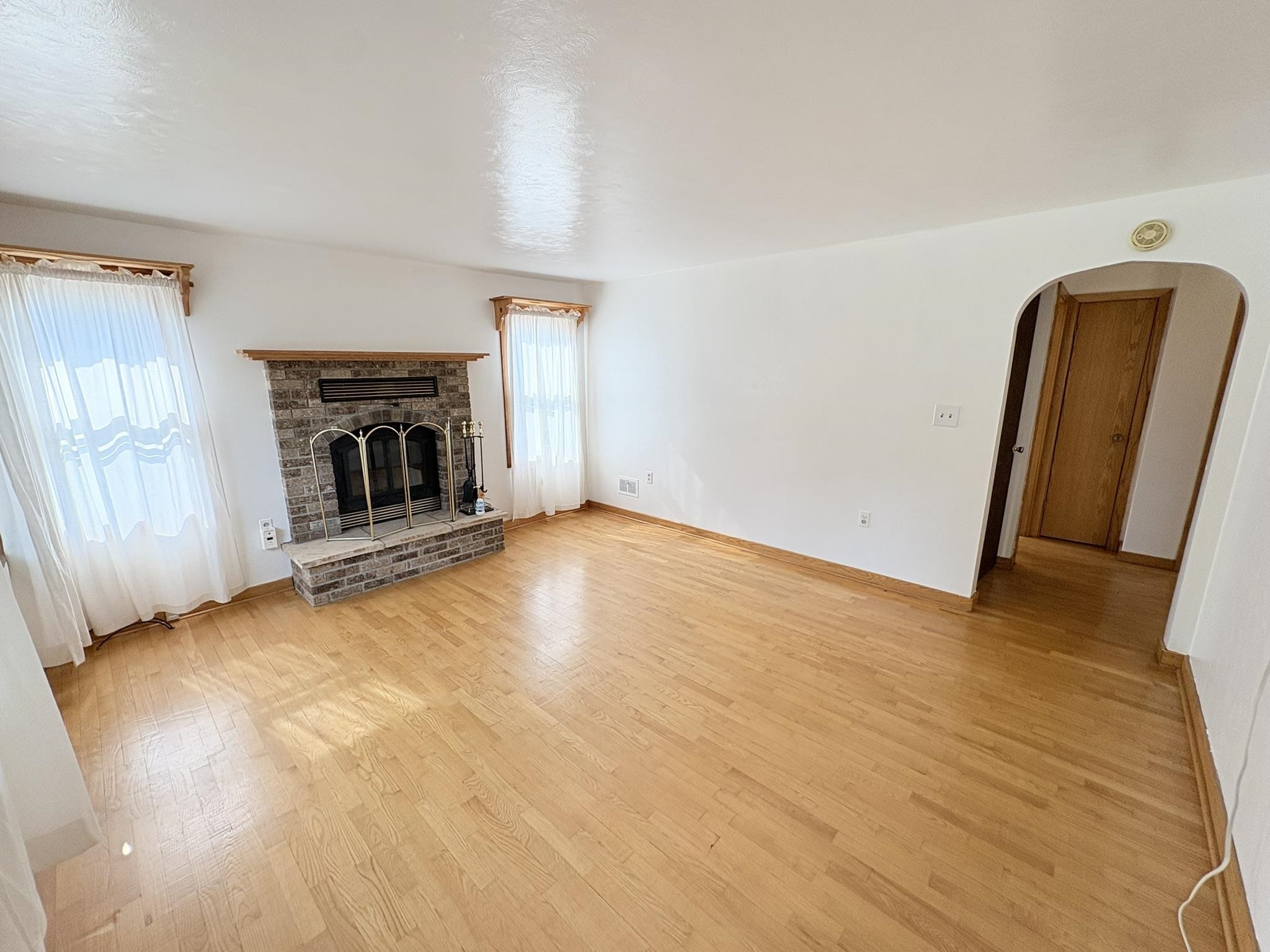 1521 Monroe Street Property Photo 2