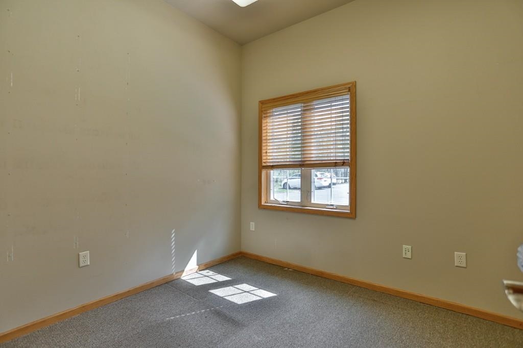 2926 Post Road Property Photo 19
