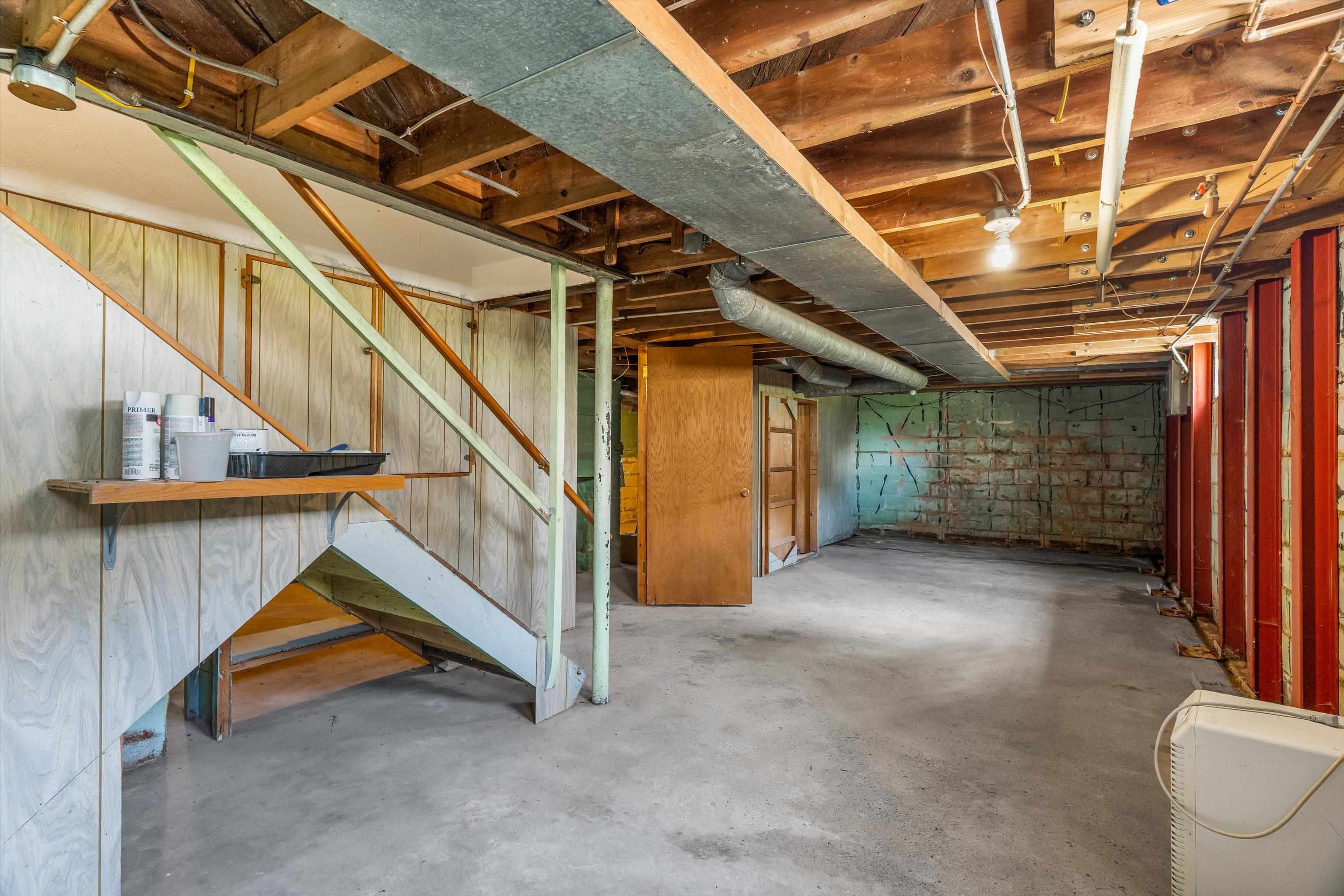 612 N Walnut Avenue Property Photo 24