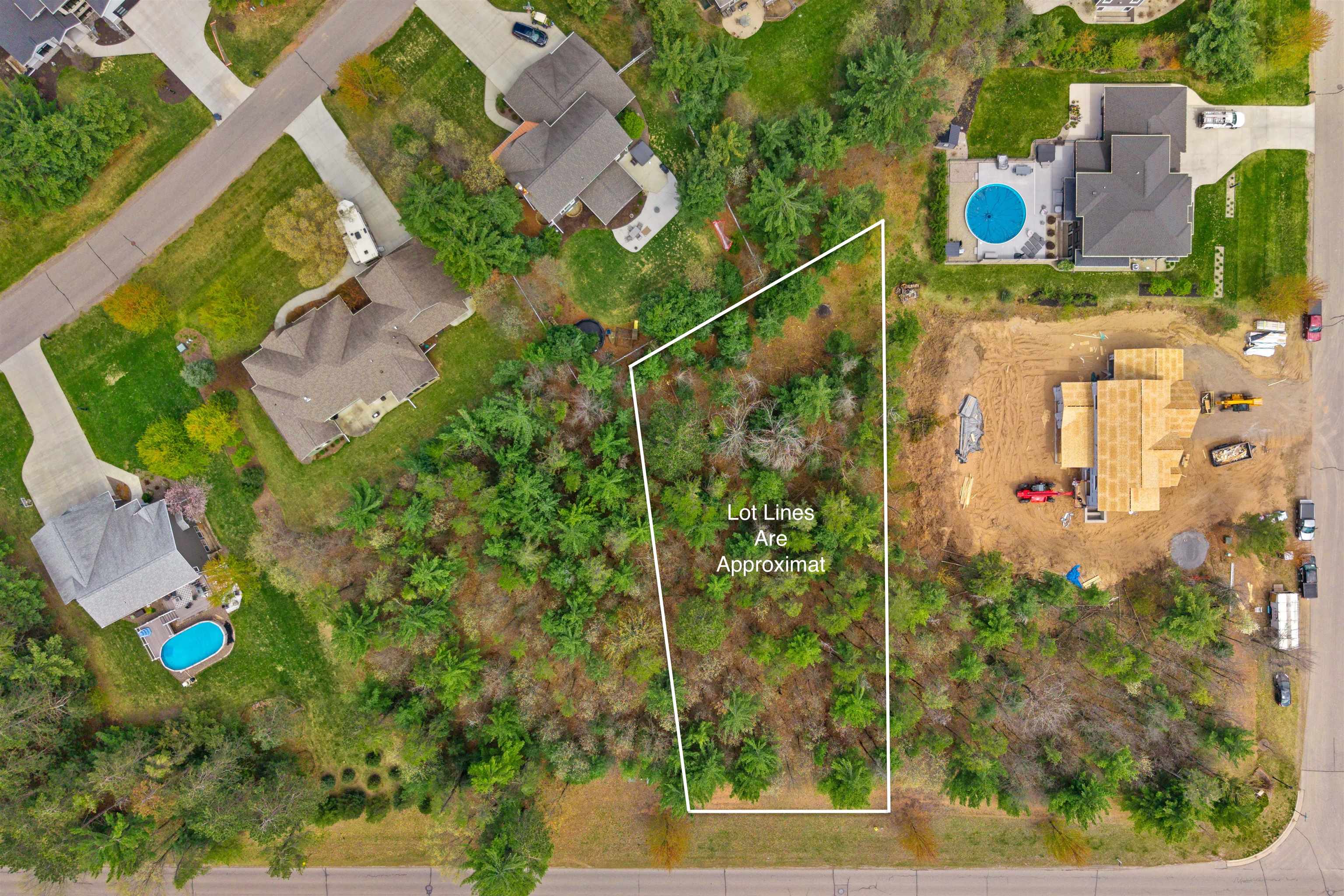 4030 River Drive Property Photo 4