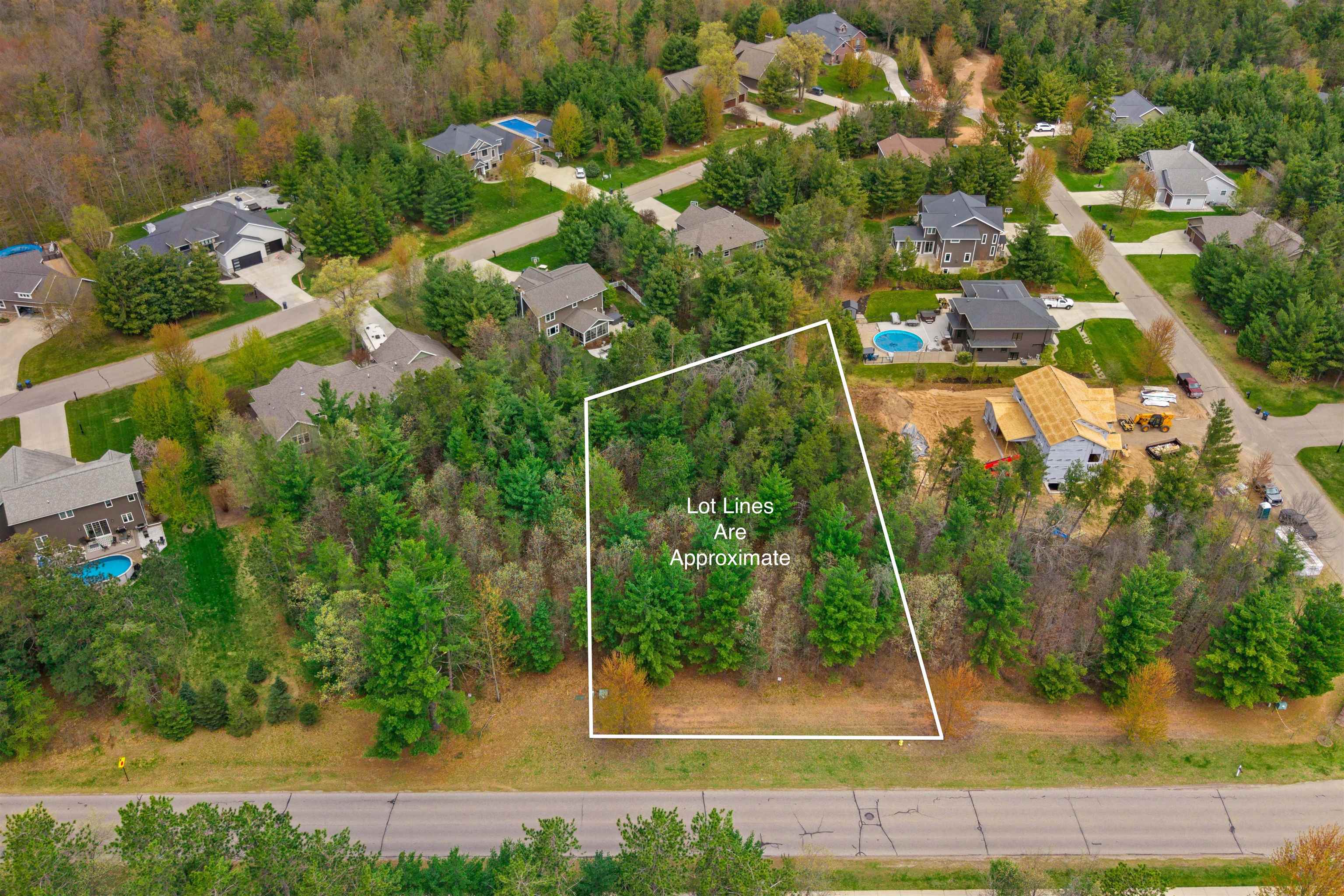 4030 River Drive Property Photo 5