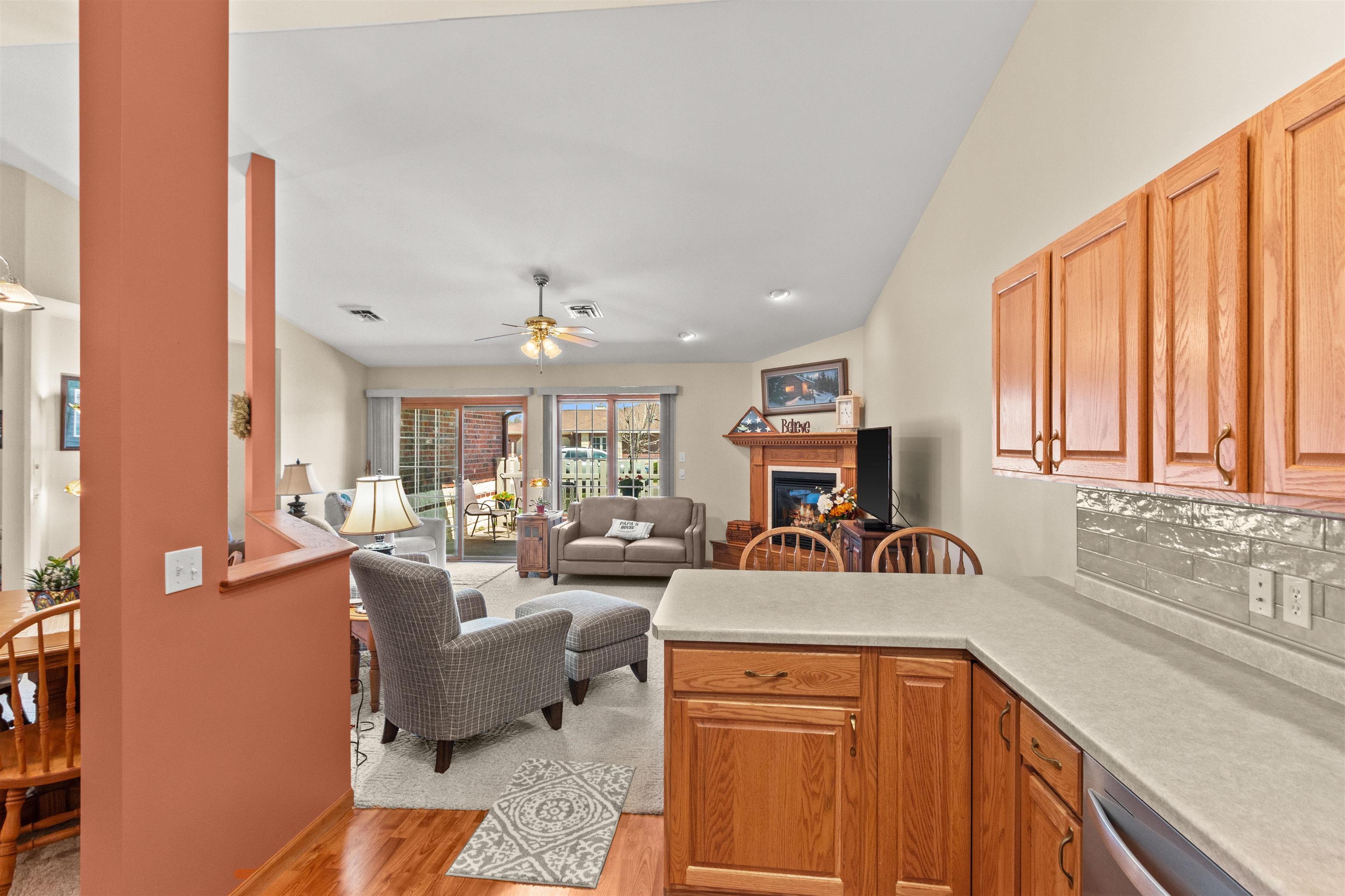 1901 Bluebell Lane Property Photo 4