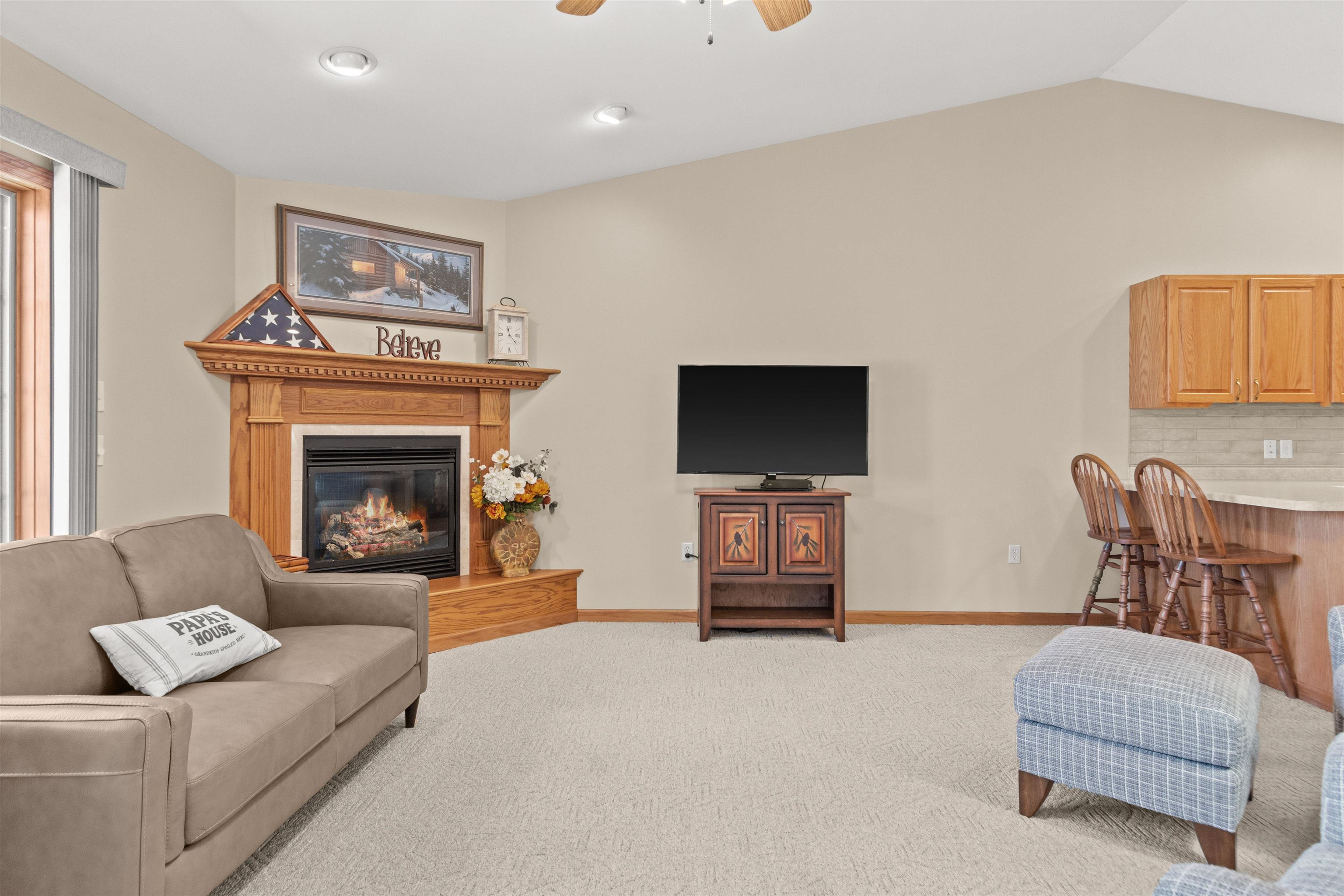 1901 Bluebell Lane Property Photo 6