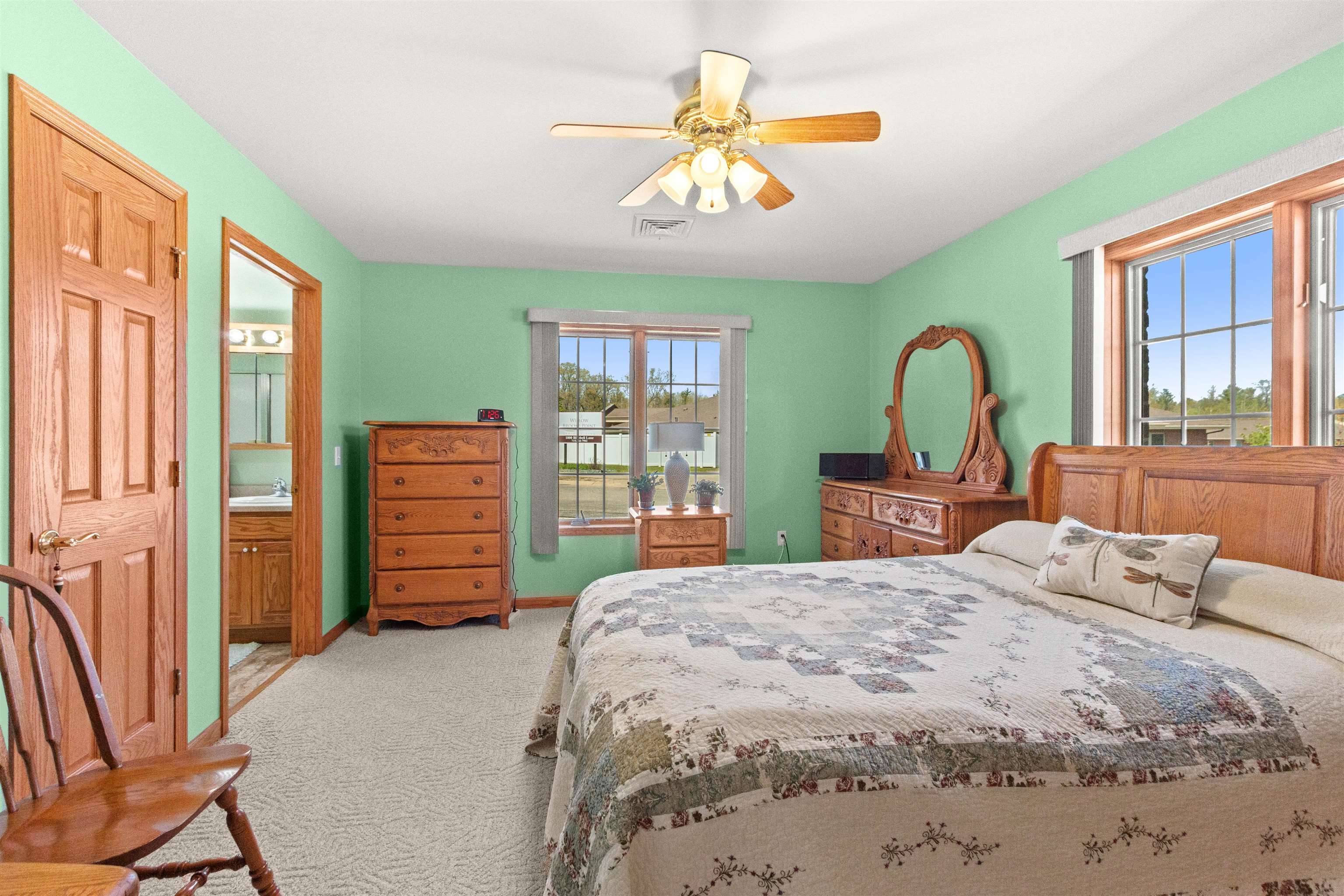 1901 Bluebell Lane Property Photo 12