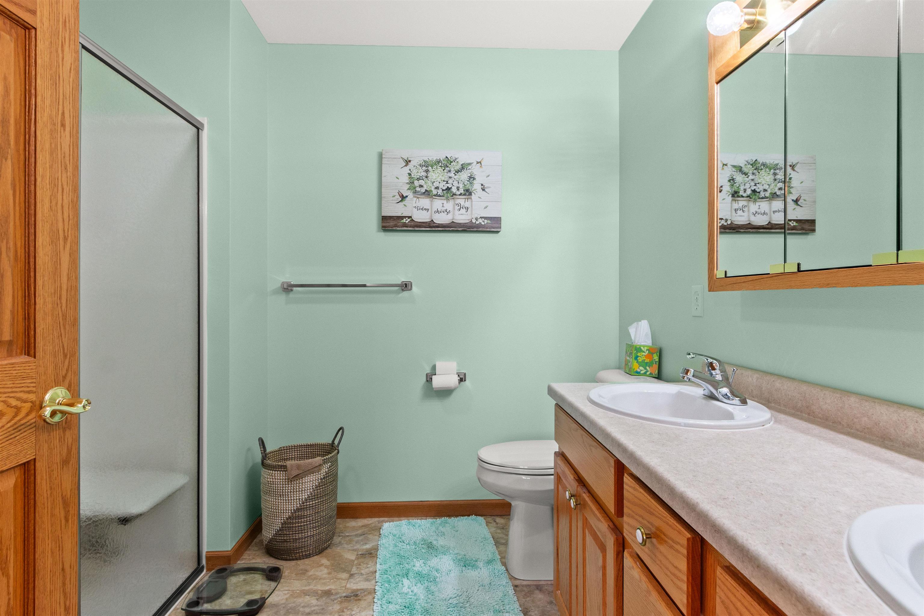 1901 Bluebell Lane Property Photo 14
