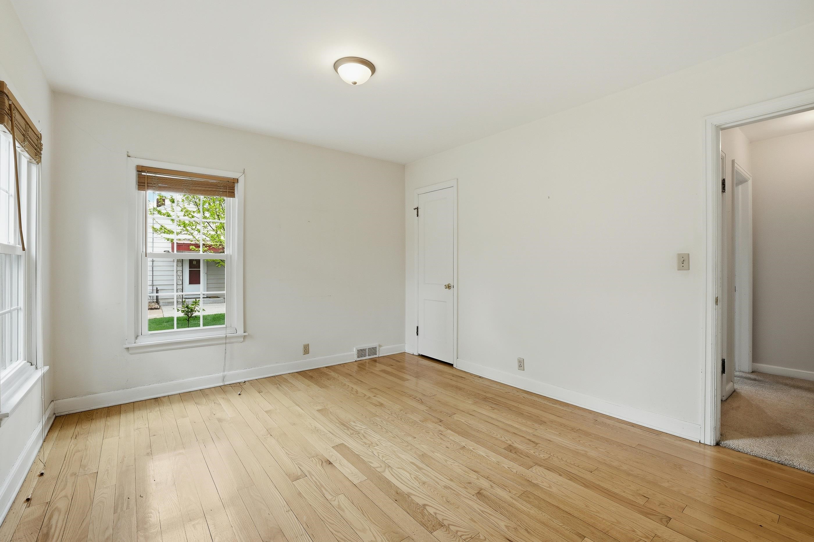 2409 Simonis Street Property Photo 26