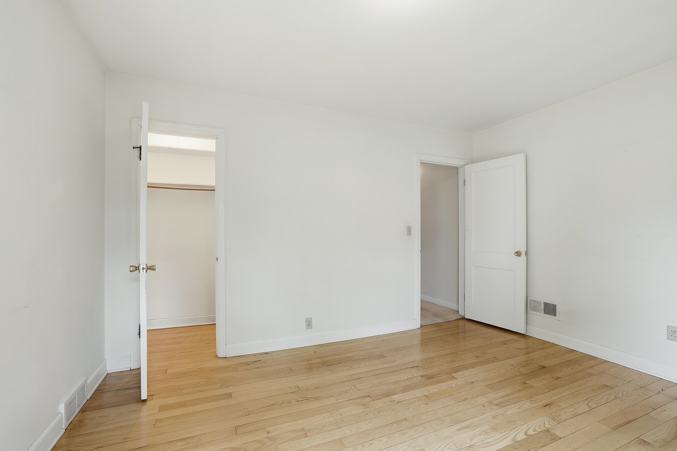 2409 Simonis Street Property Photo 27