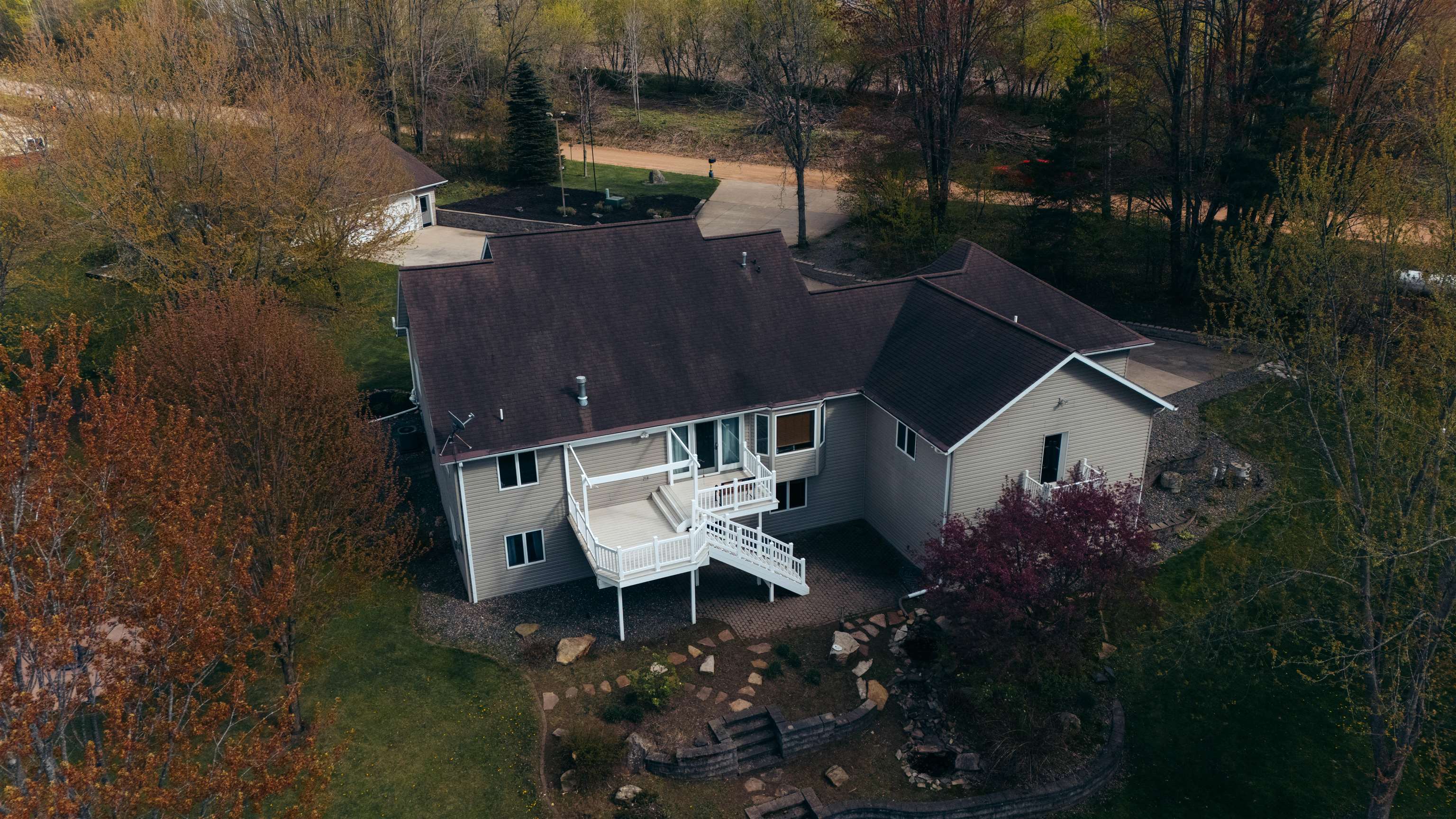 2004 Sonnentag Road Property Photo 57