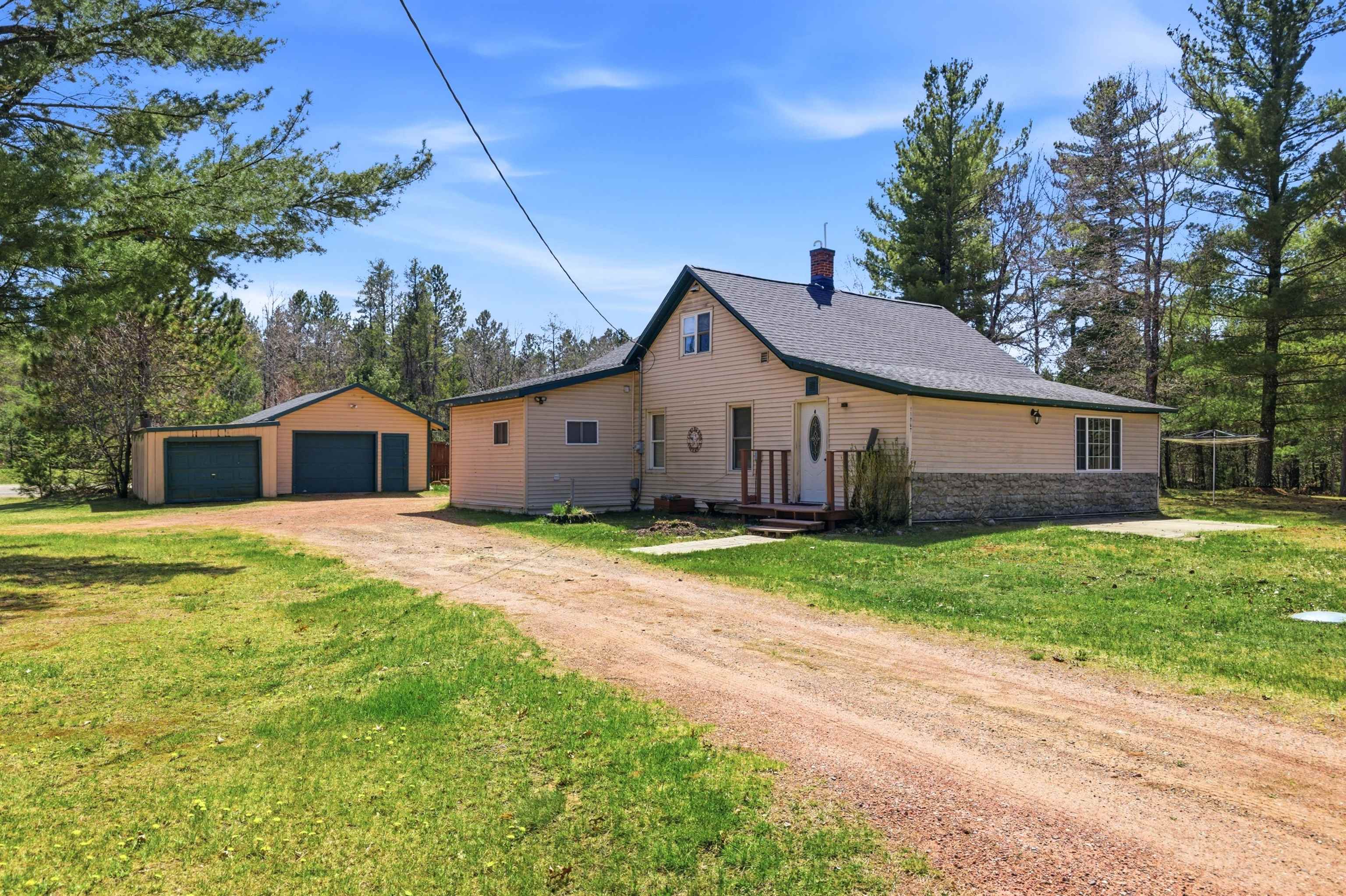 11367 Trant Road Property Photo 1