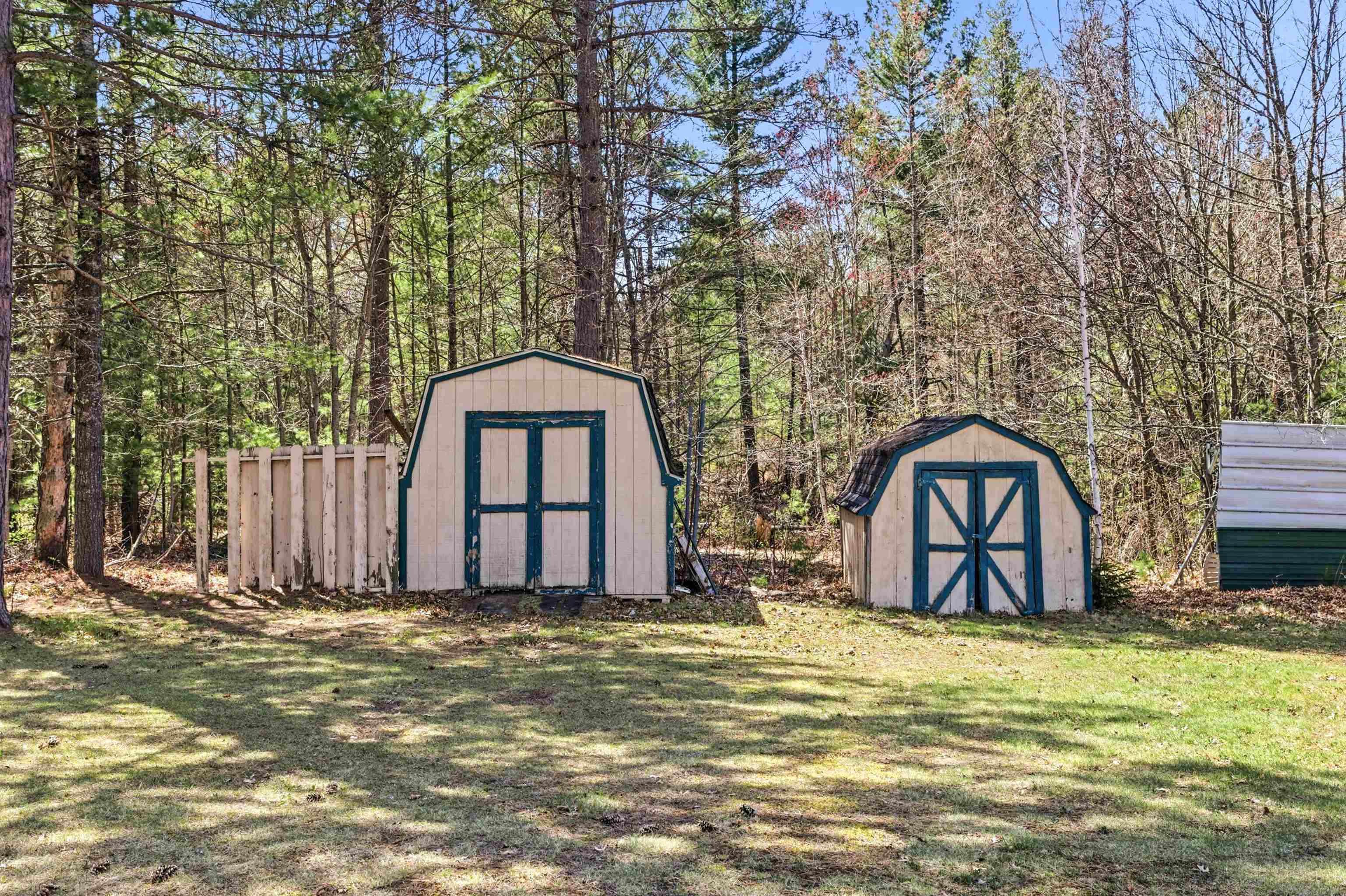 11367 Trant Road Property Photo 8