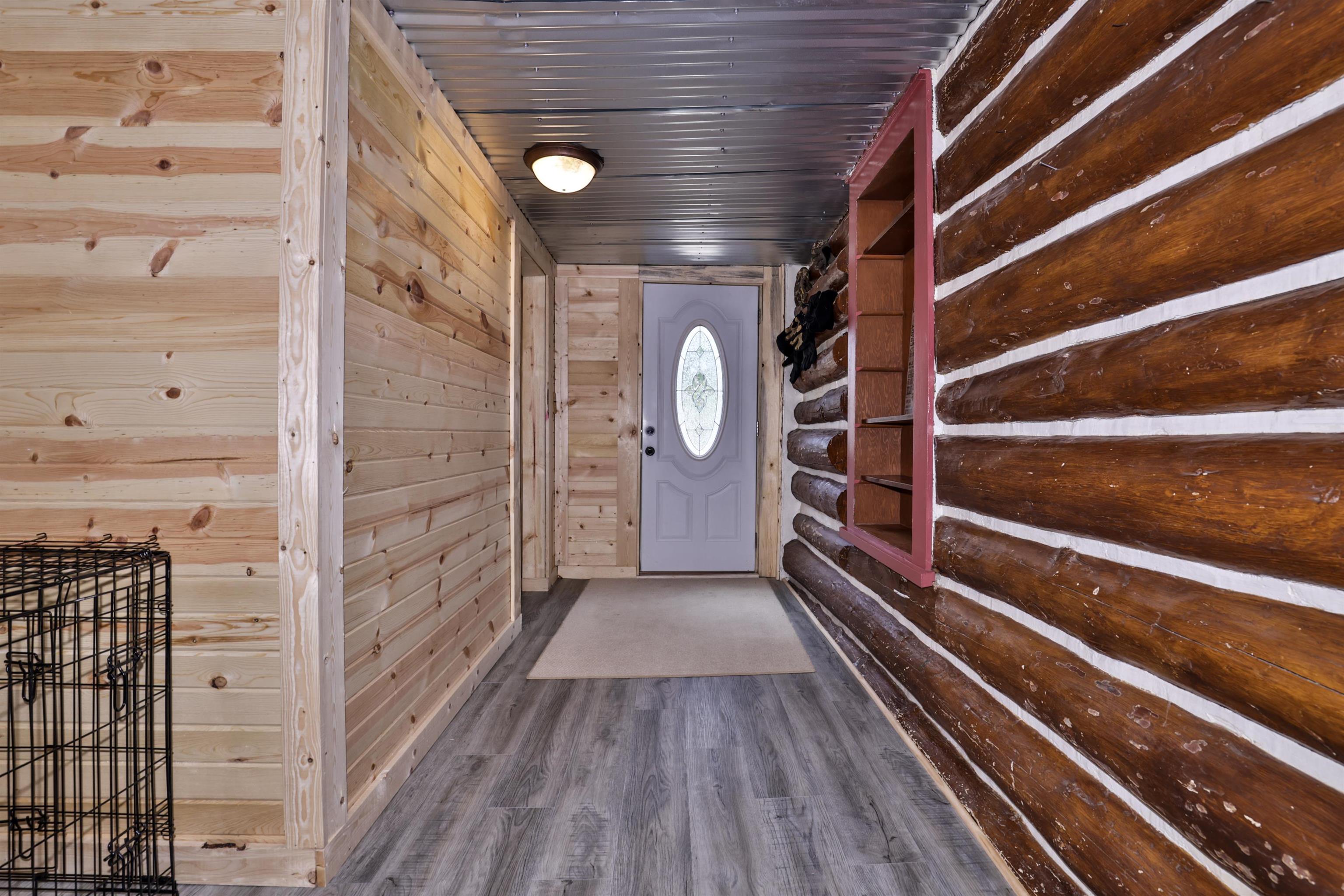 11367 Trant Road Property Photo 15