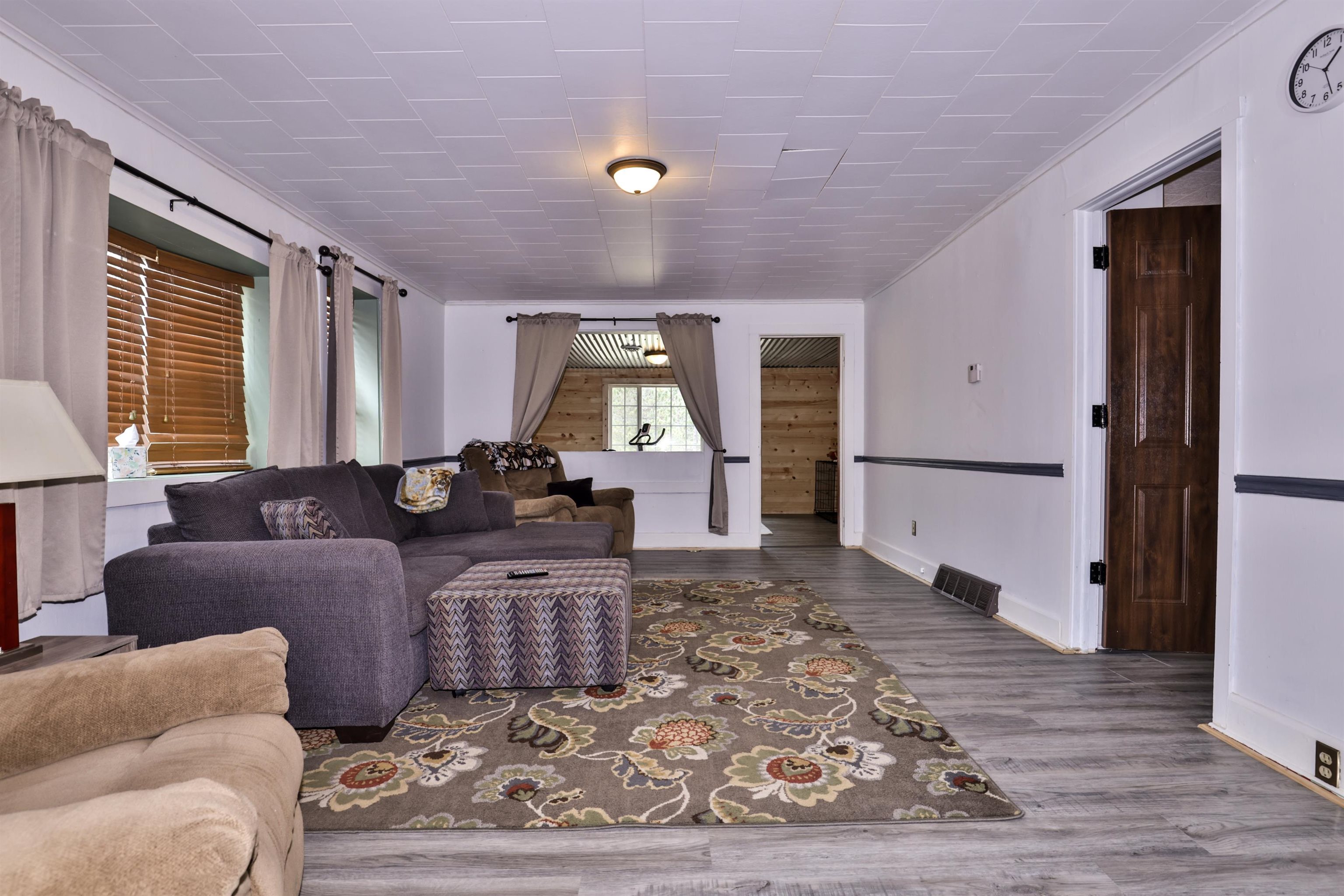 11367 Trant Road Property Photo 18