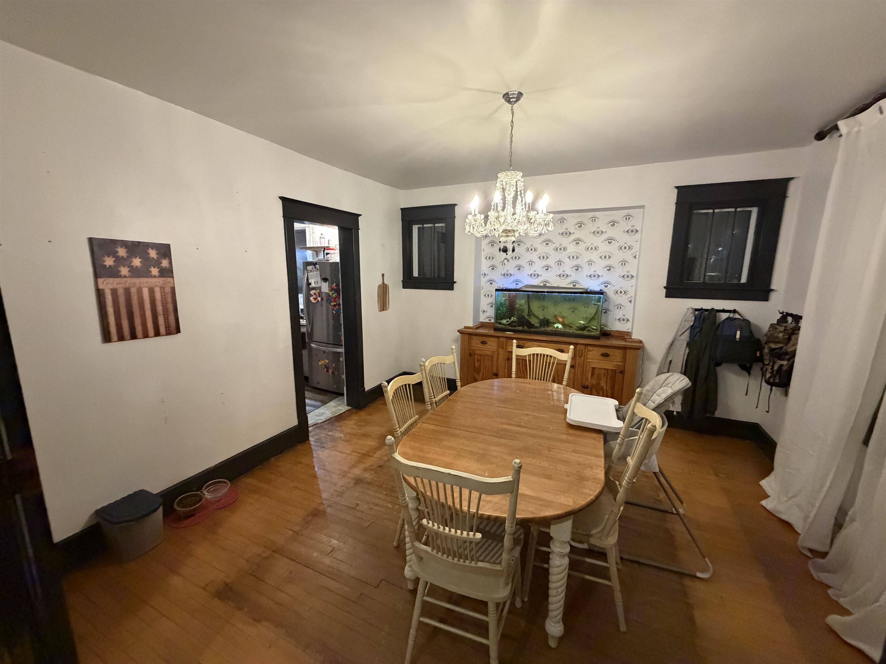 405 E Broadway Avenue Property Photo 11