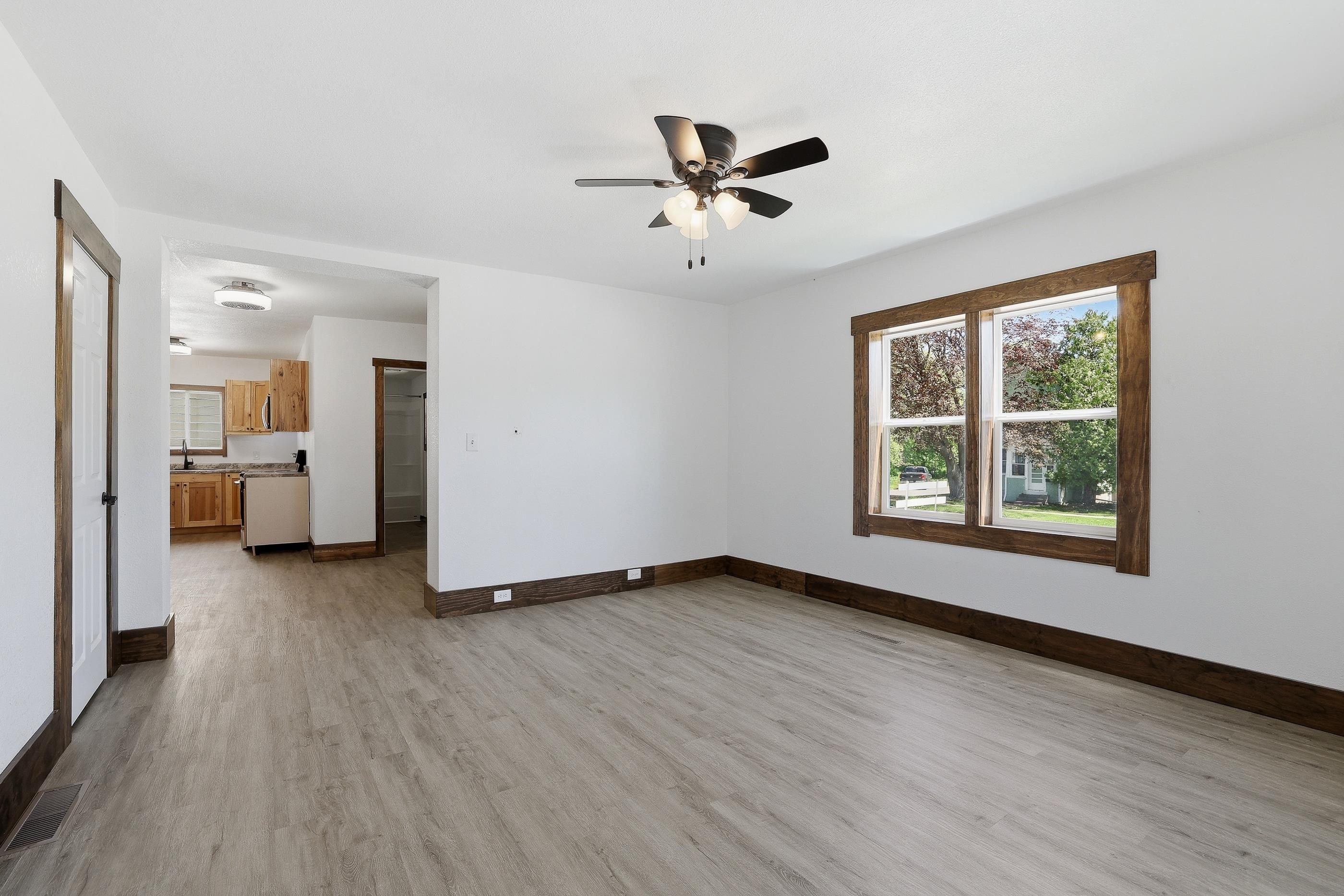 310 N Maple Avenue Property Photo 15