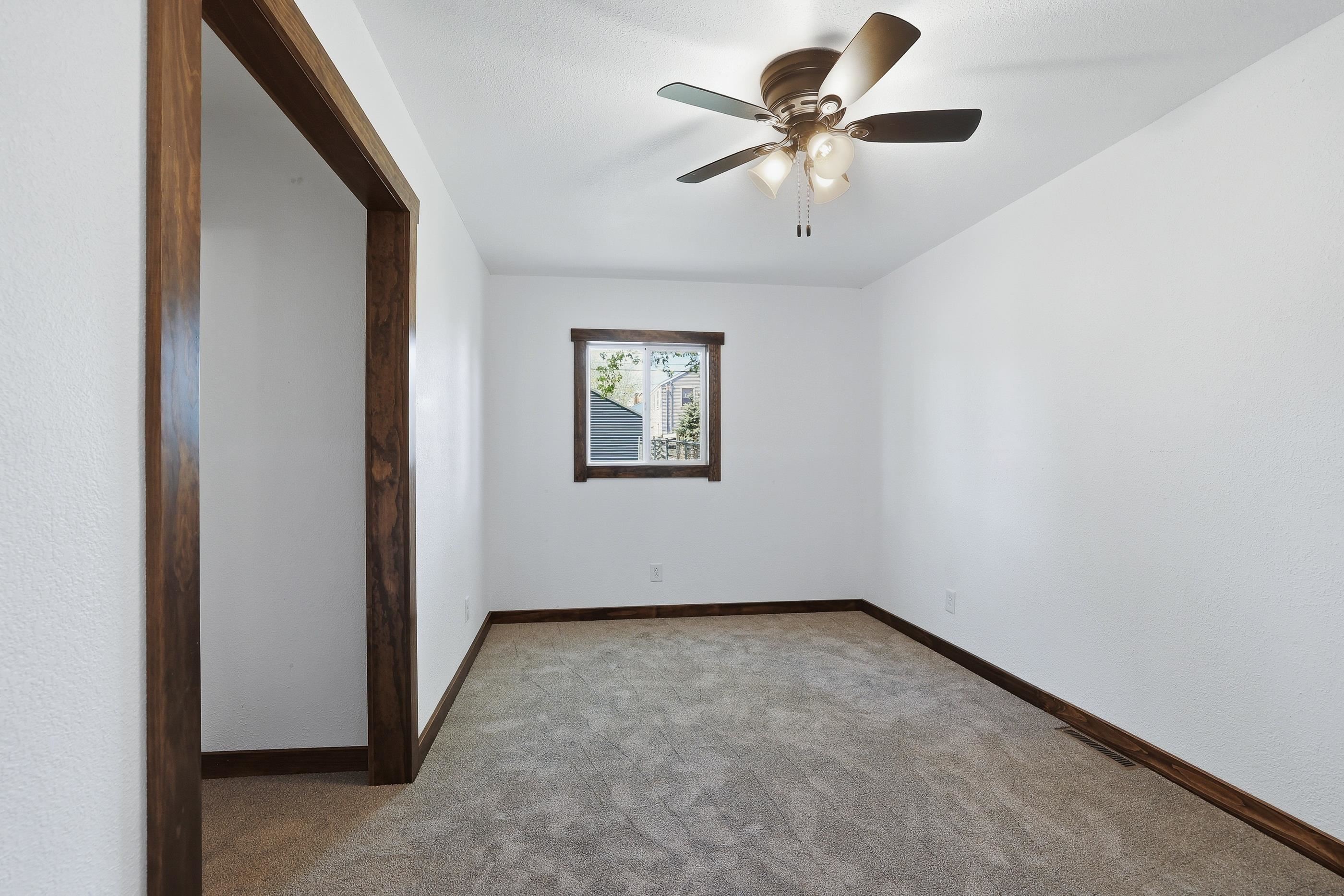 310 N Maple Avenue Property Photo 25