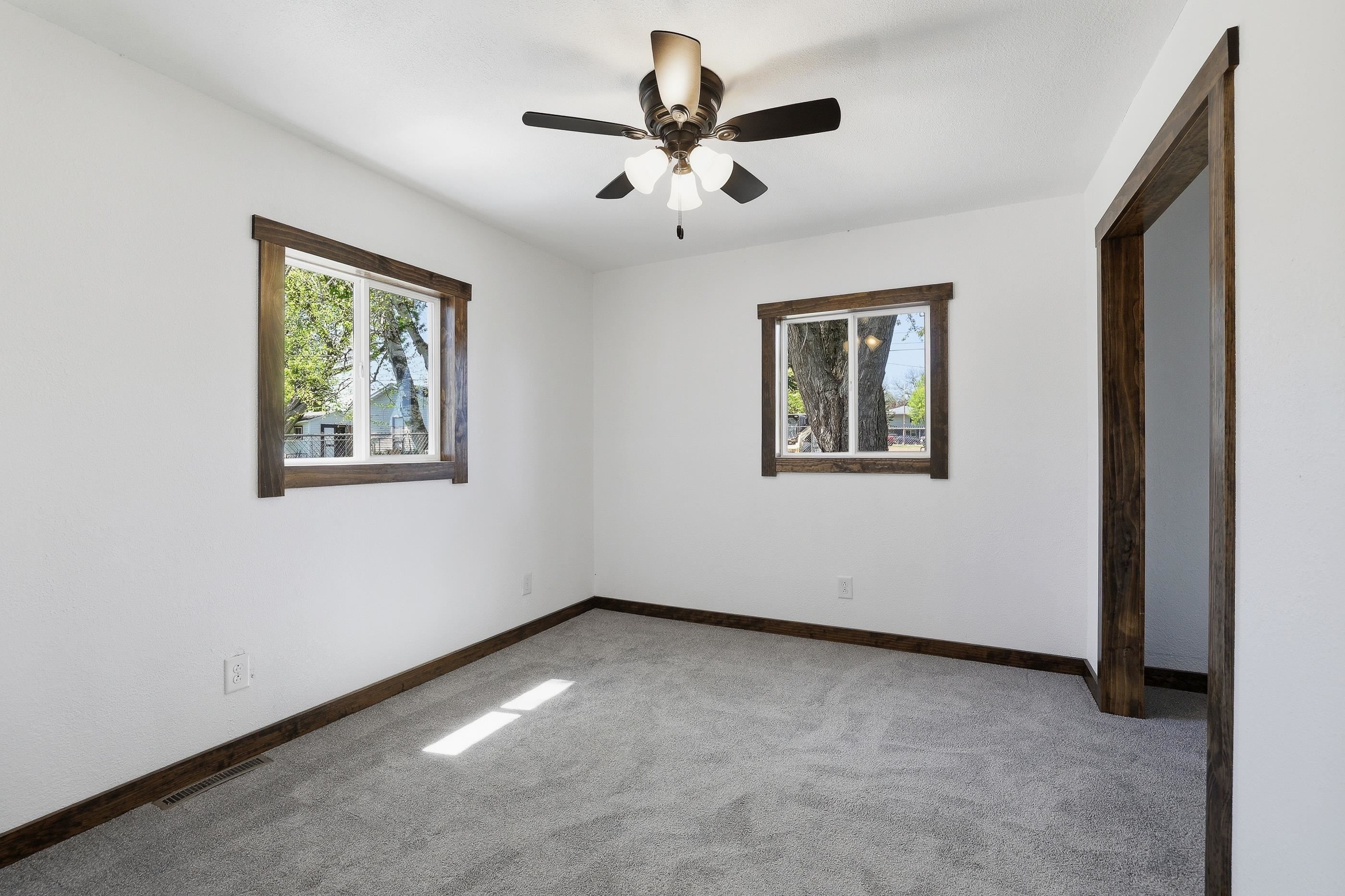 310 N Maple Avenue Property Photo 27