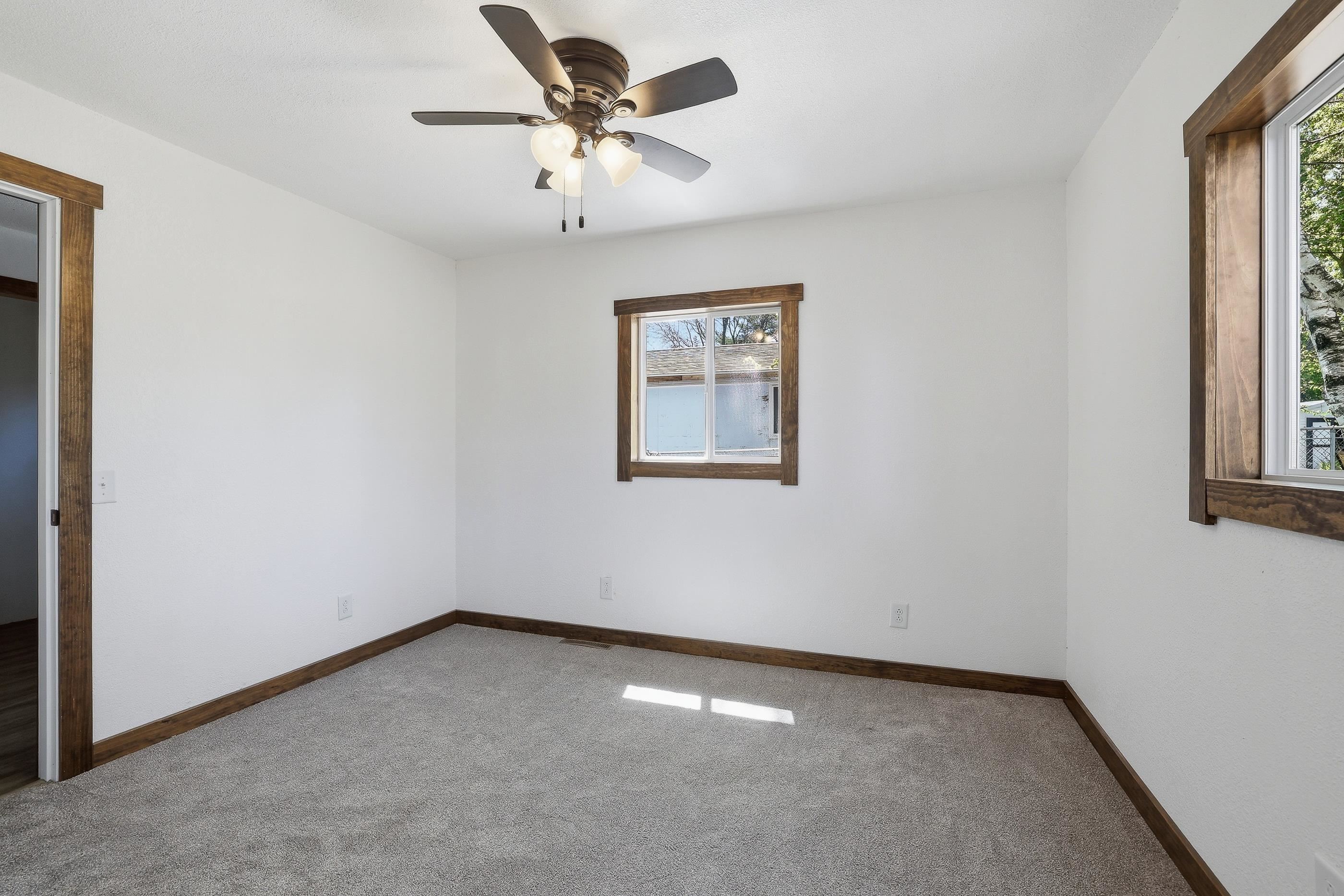 310 N Maple Avenue Property Photo 28