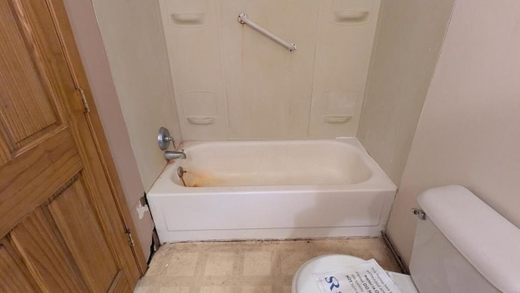 6418 County Road N Property Photo 9
