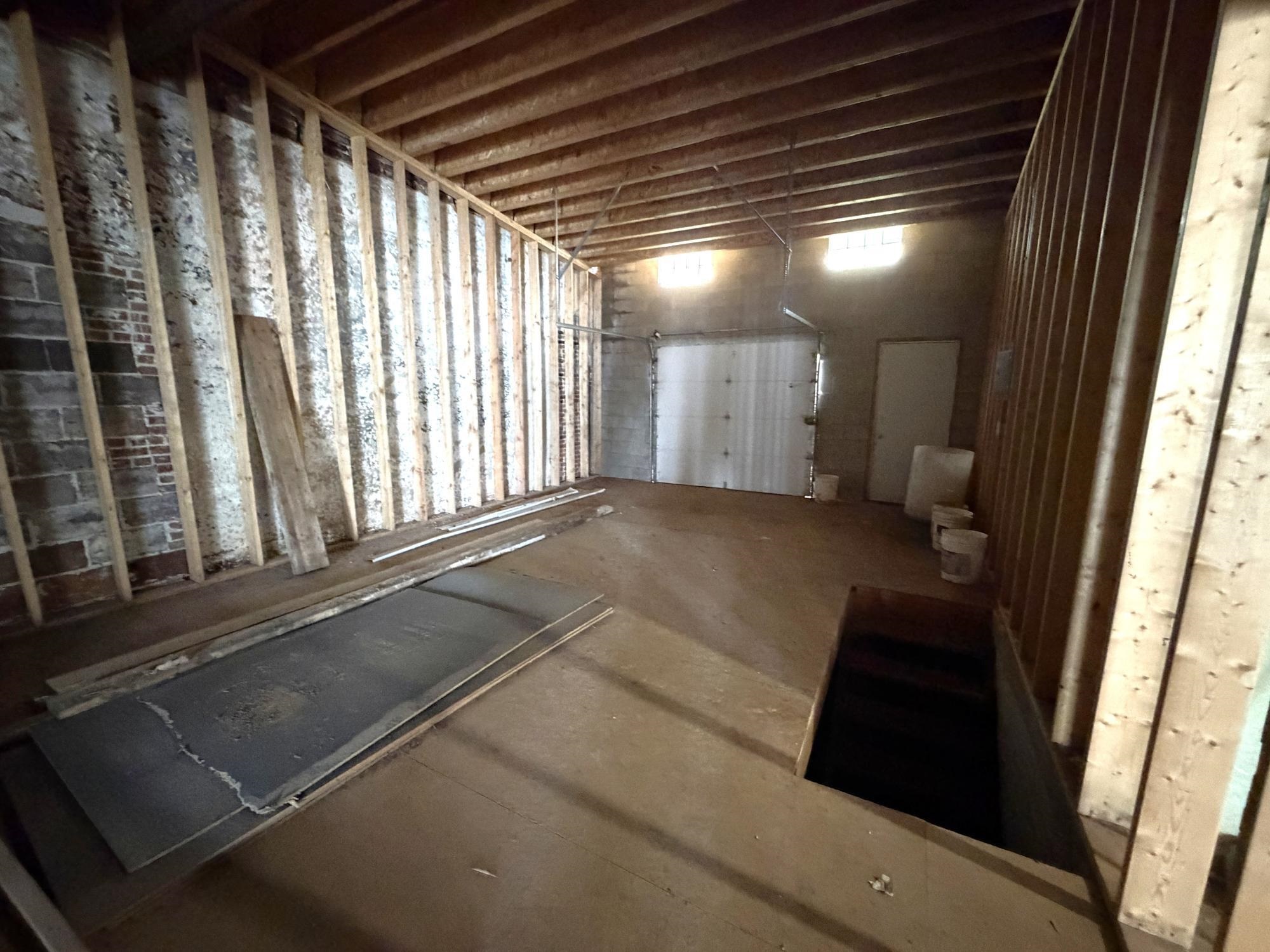 602-604 5th Avenue Property Photo 24