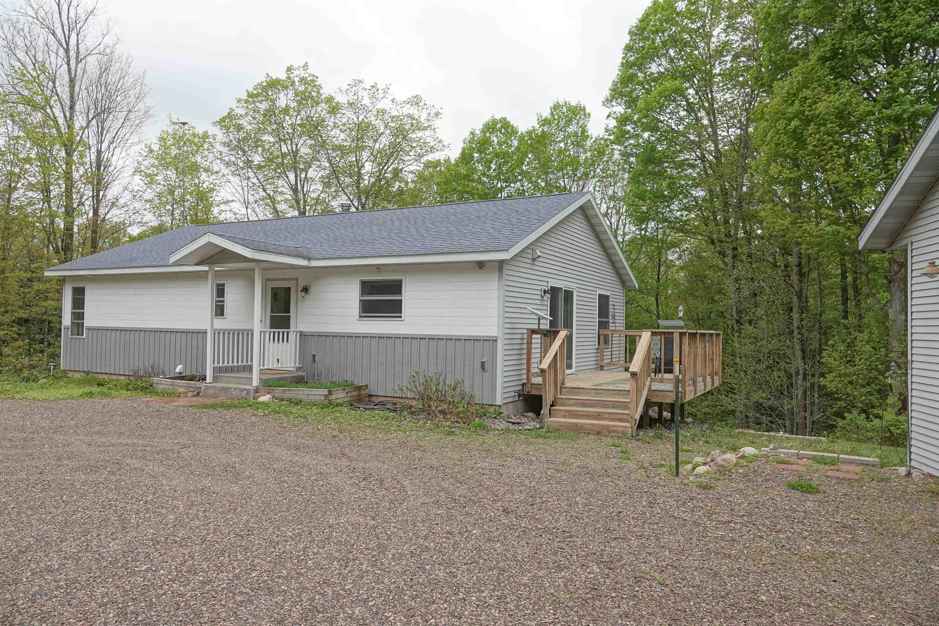 N221 Lamer Drive Property Photo 2