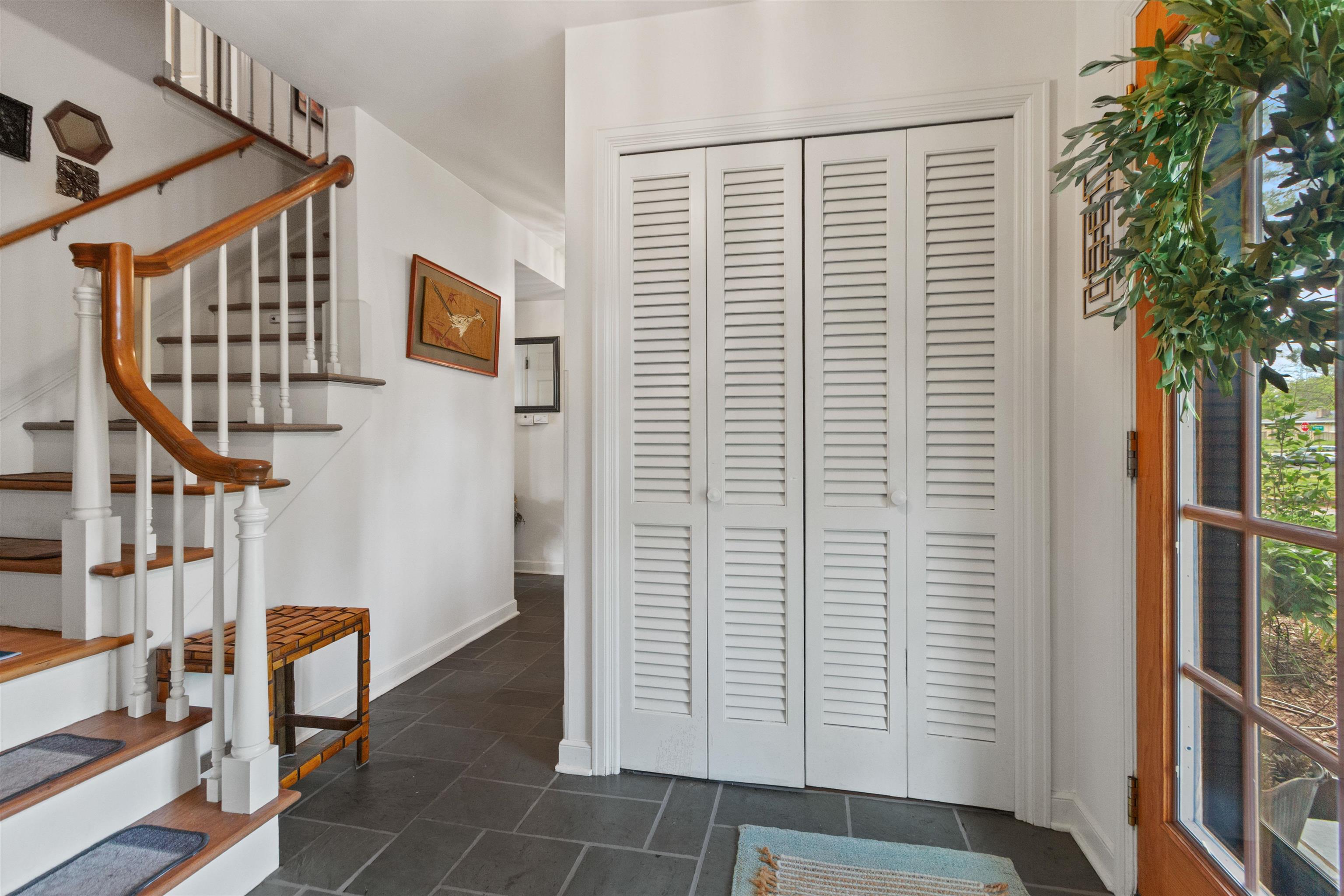 1670 Spring Hill Lane Property Photo 10