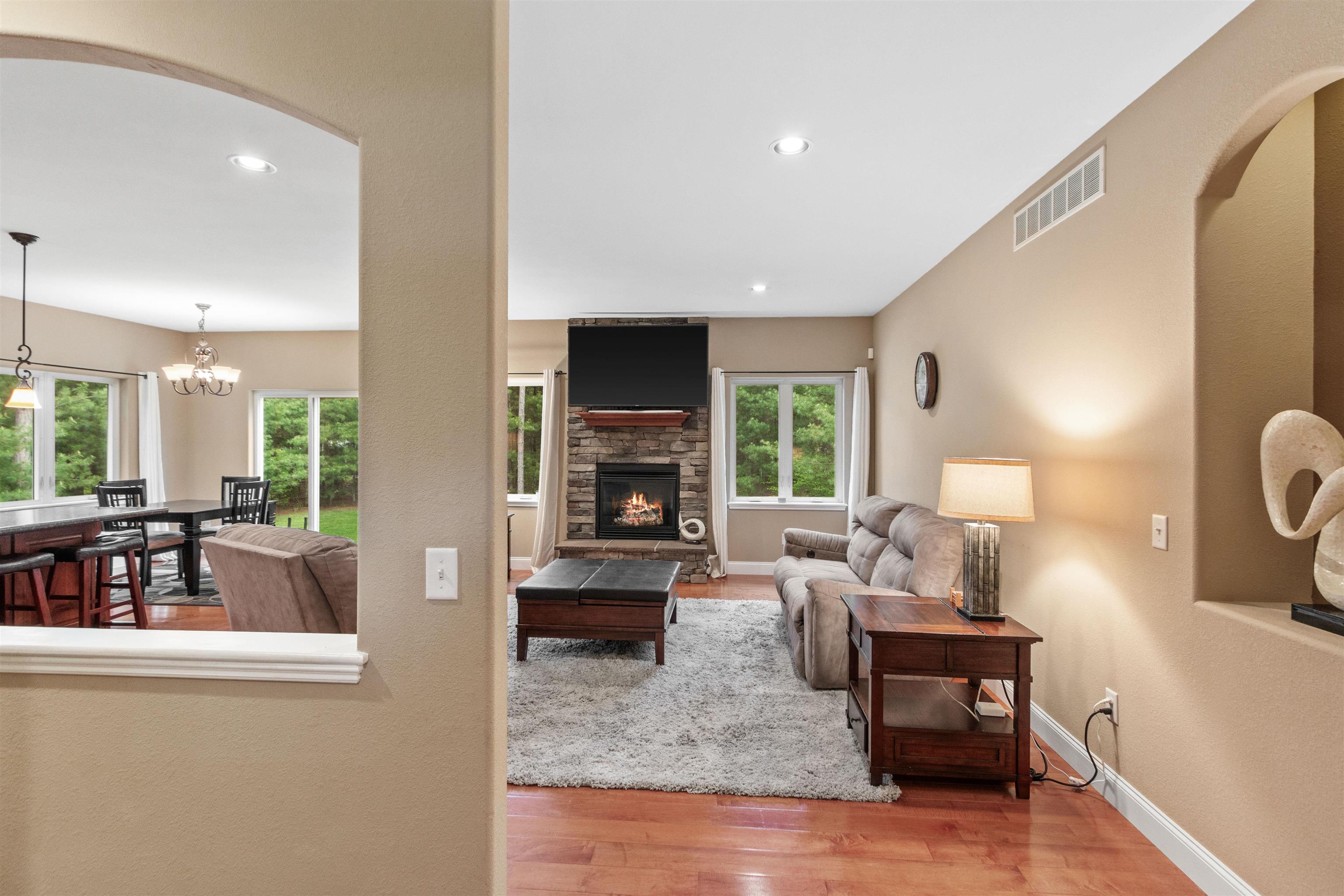 5111 Prairie Ridge Drive Property Photo 15