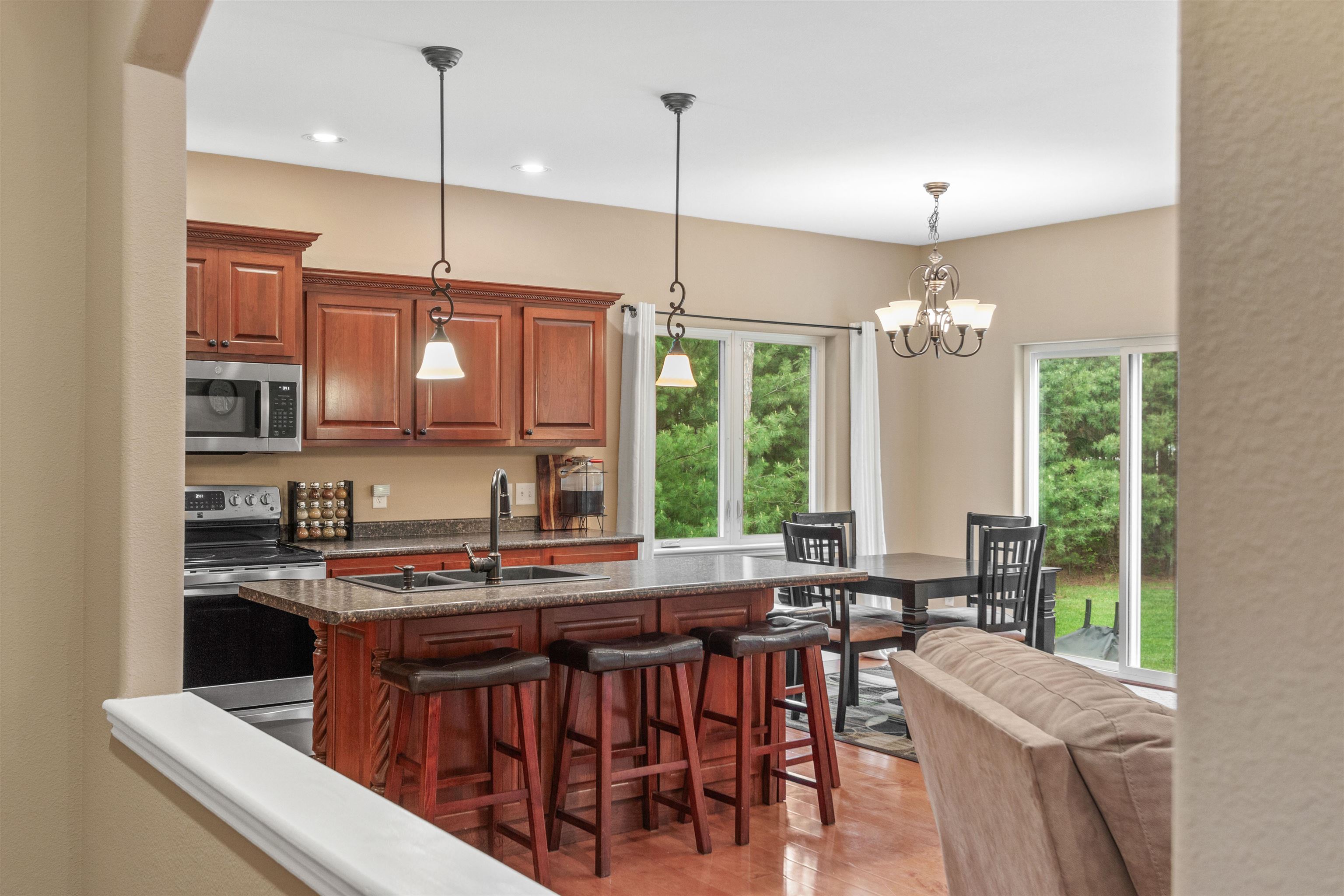 5111 Prairie Ridge Drive Property Photo 16