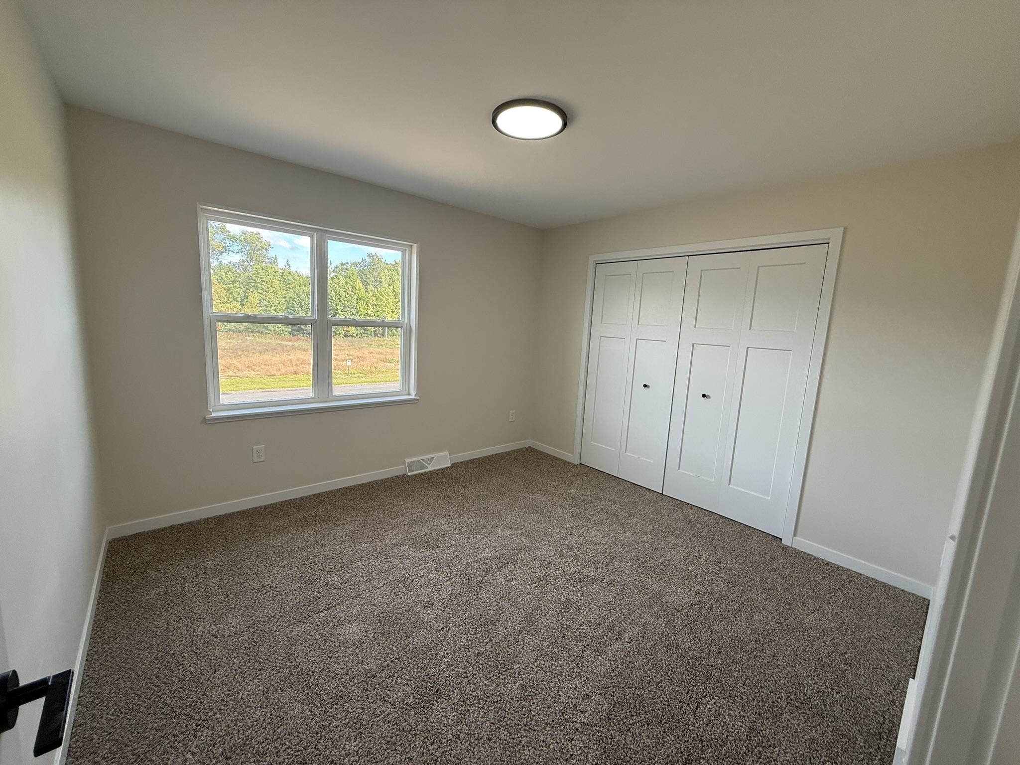 561 Amberwood Way Property Photo 25