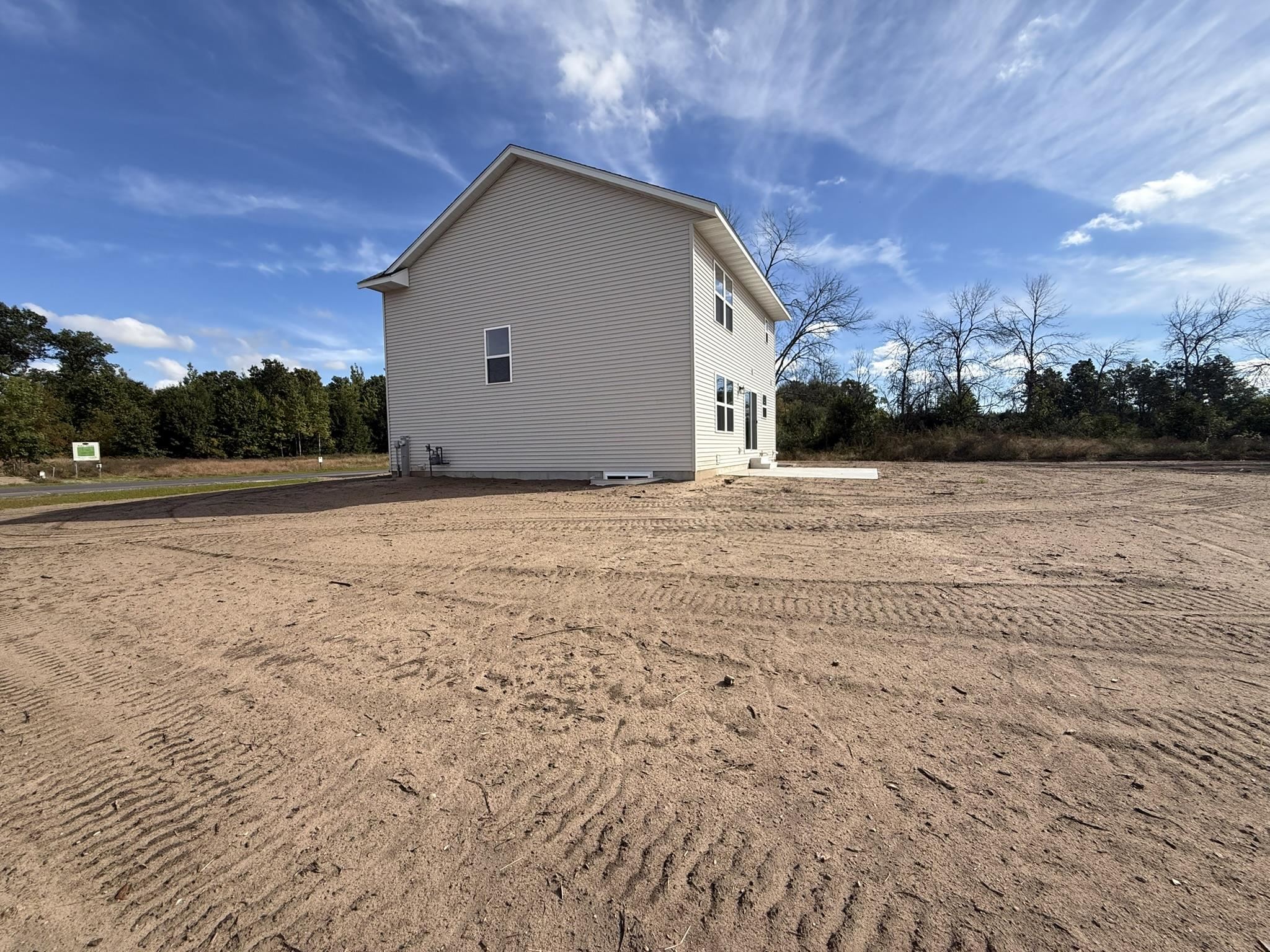 561 Amberwood Way Property Photo 30