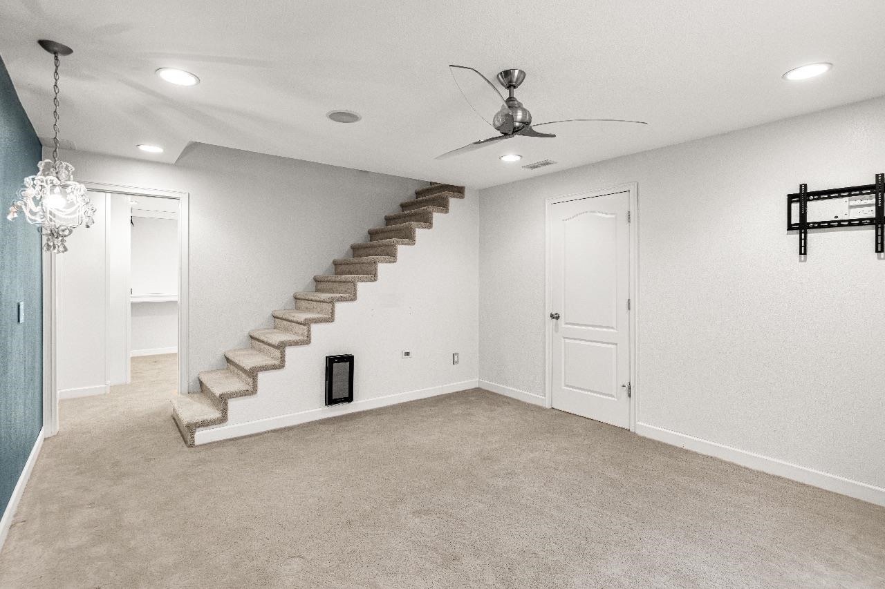 7223 Jacqueline Lake Lane Property Photo 32