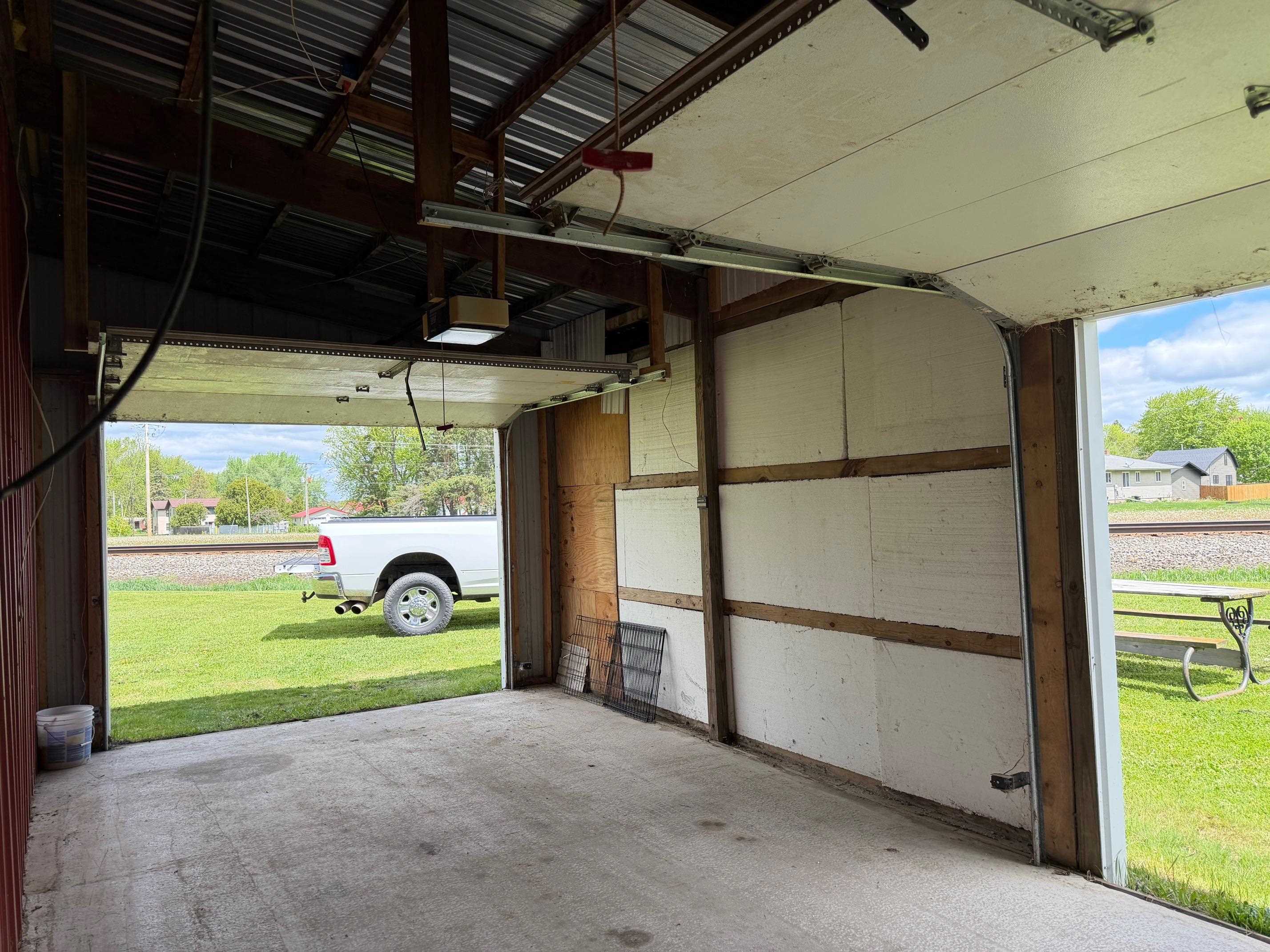 102 E Main Street Property Photo 17