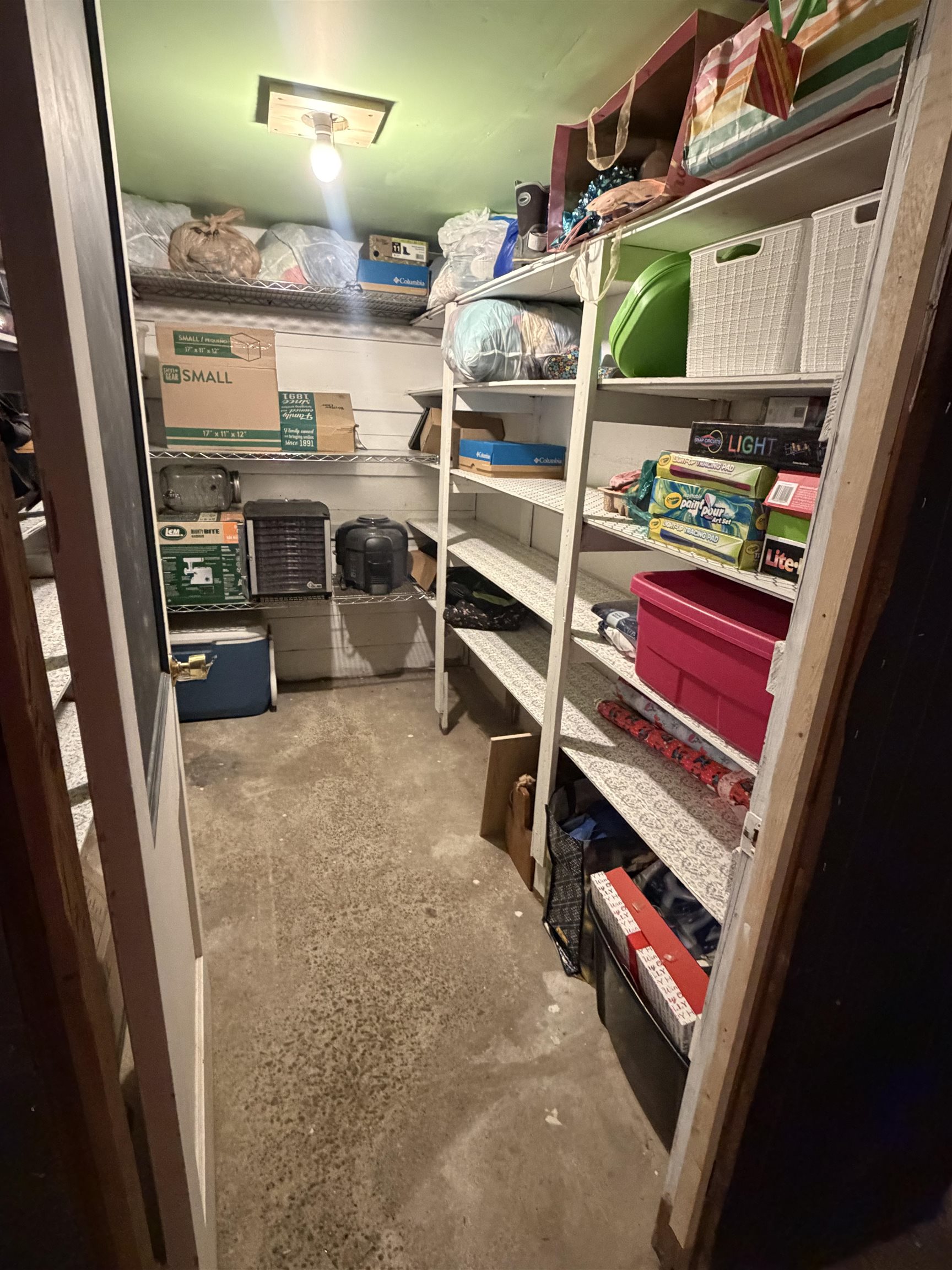609 W Miner Avenue Property Photo 20