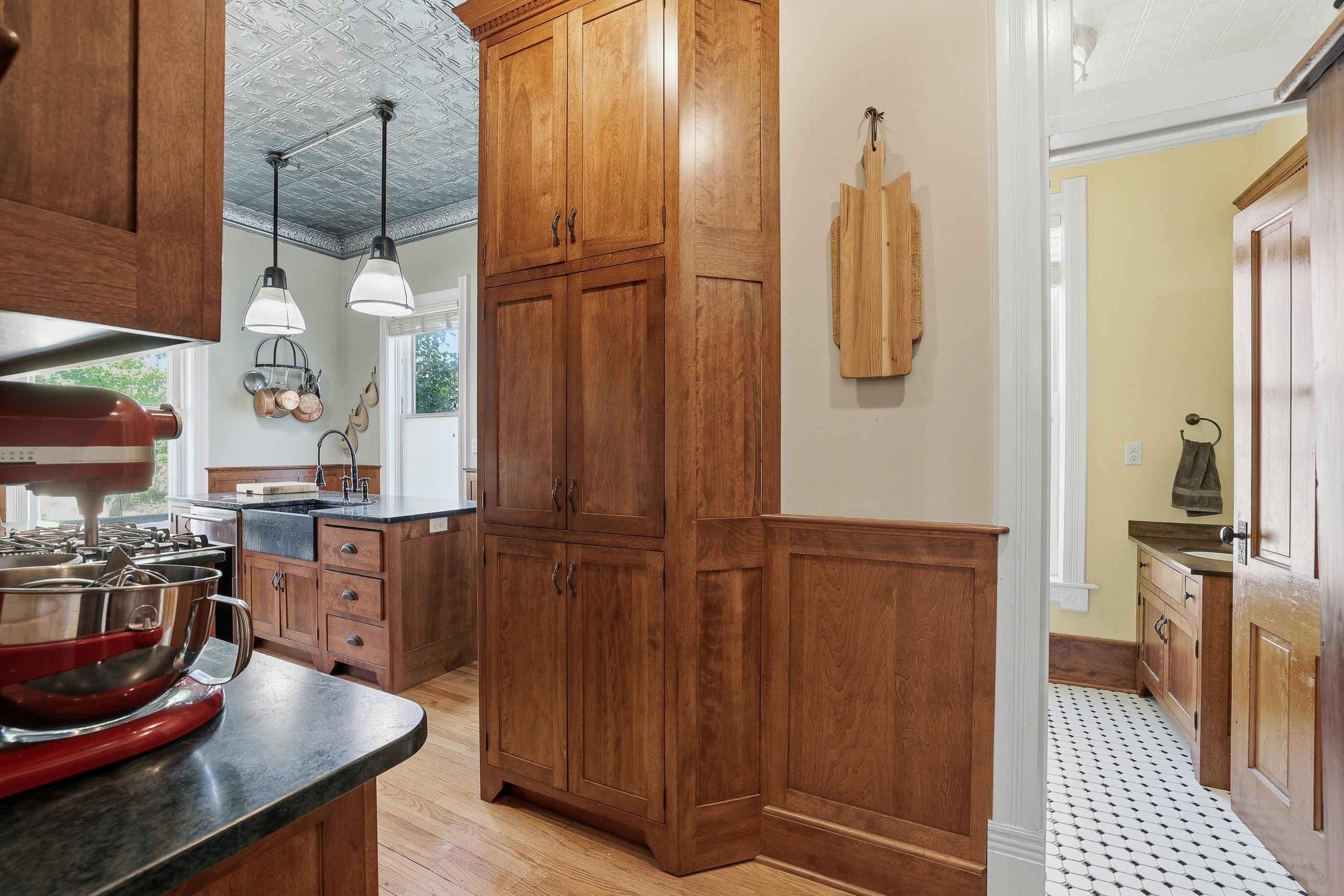 504 Franklin Street Property Photo 29