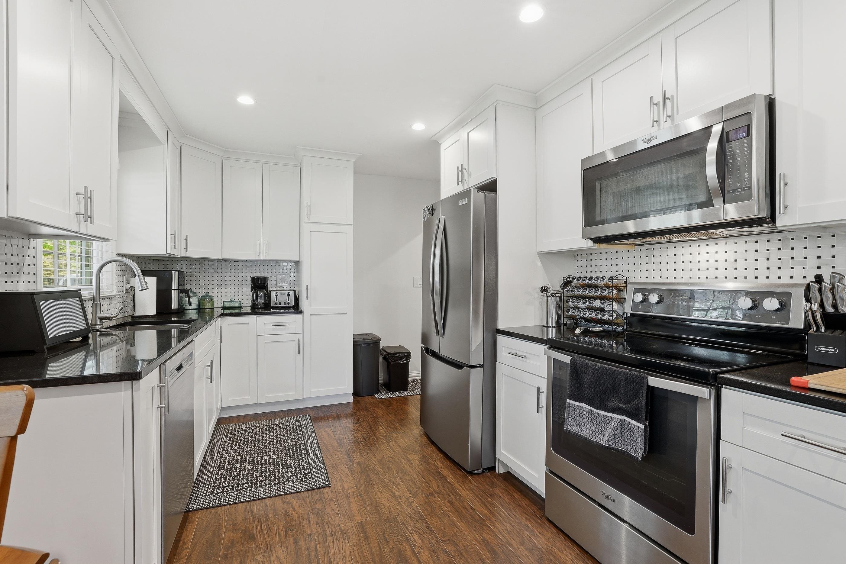 507 Sunset Boulevard Property Photo 13