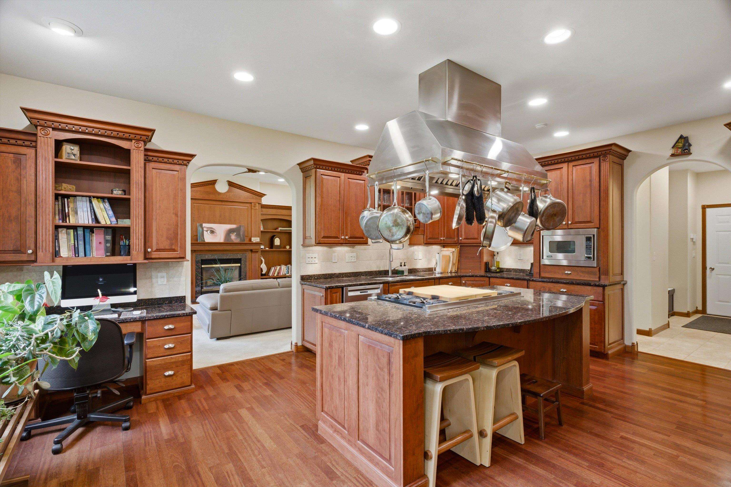 6007 River Pines Court Property Photo 16