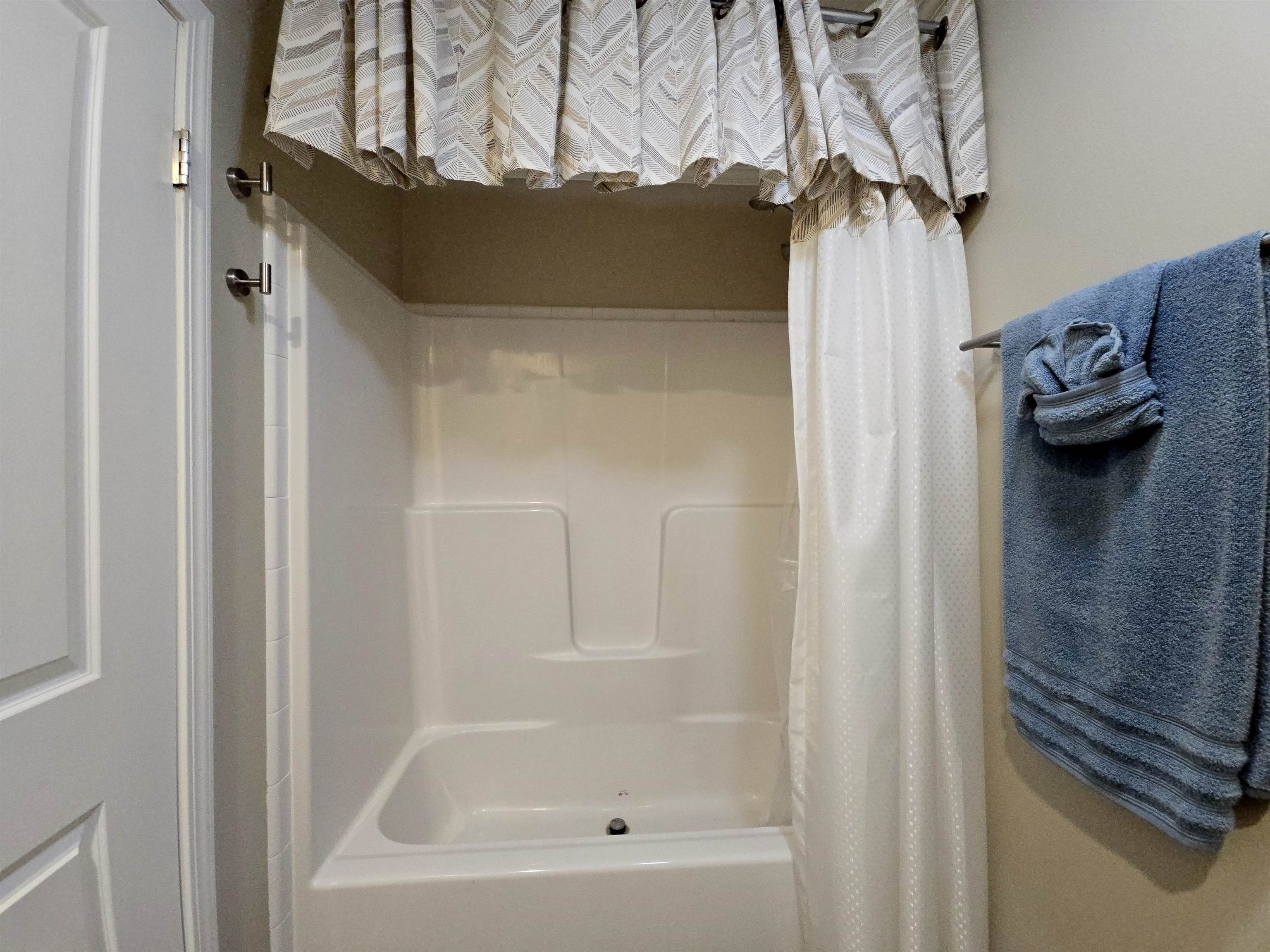 4918 Meadow Lane Property Photo 17