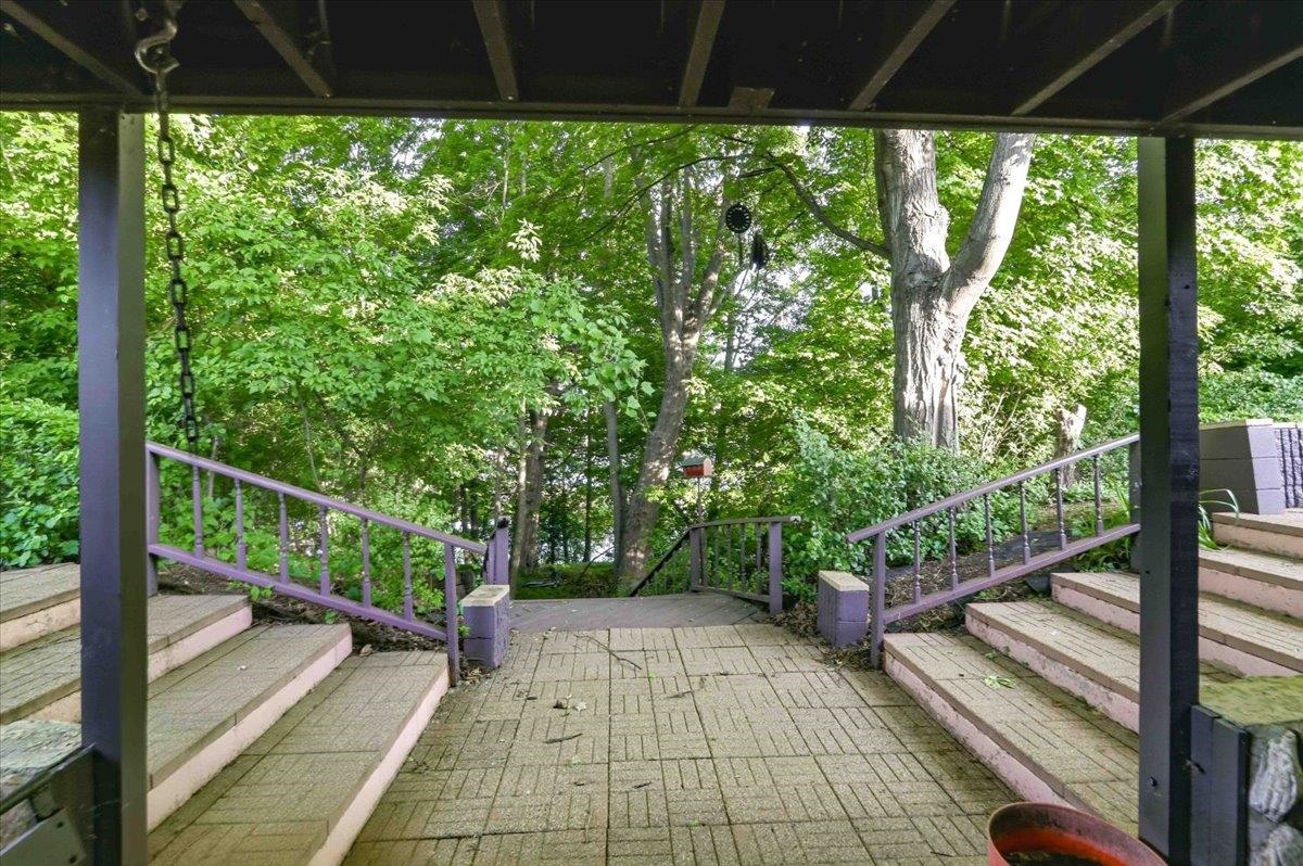 206 Buchanan Street Property Photo 8
