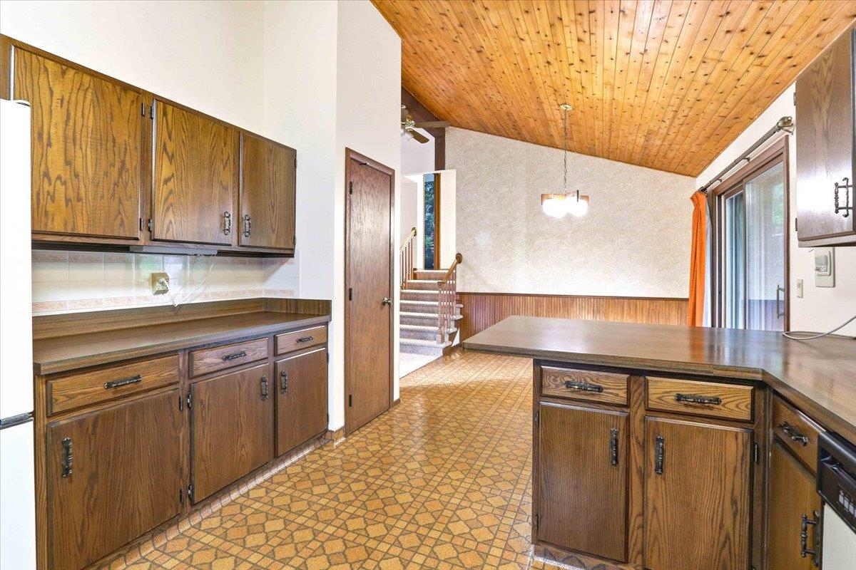 206 Buchanan Street Property Photo 24