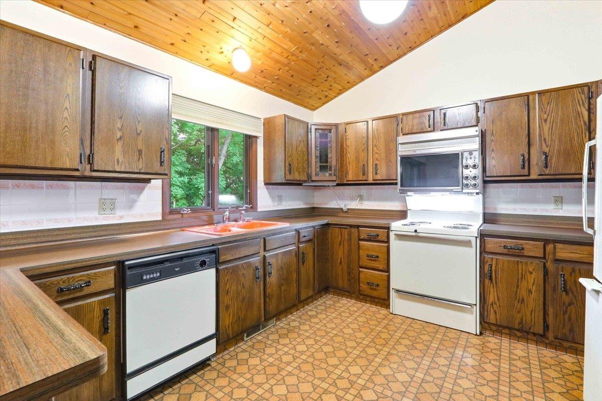 206 Buchanan Street Property Photo 26