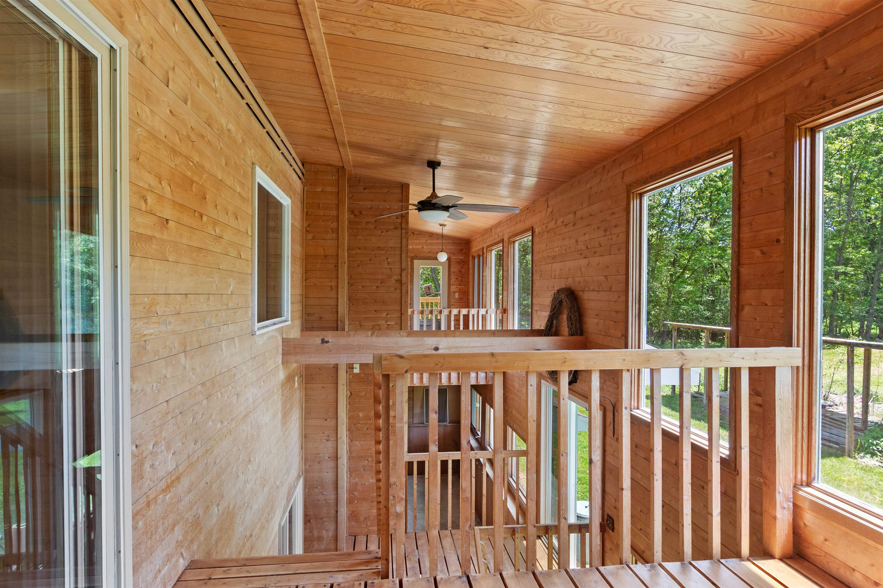 2401 Lakeview Drive Property Photo 14