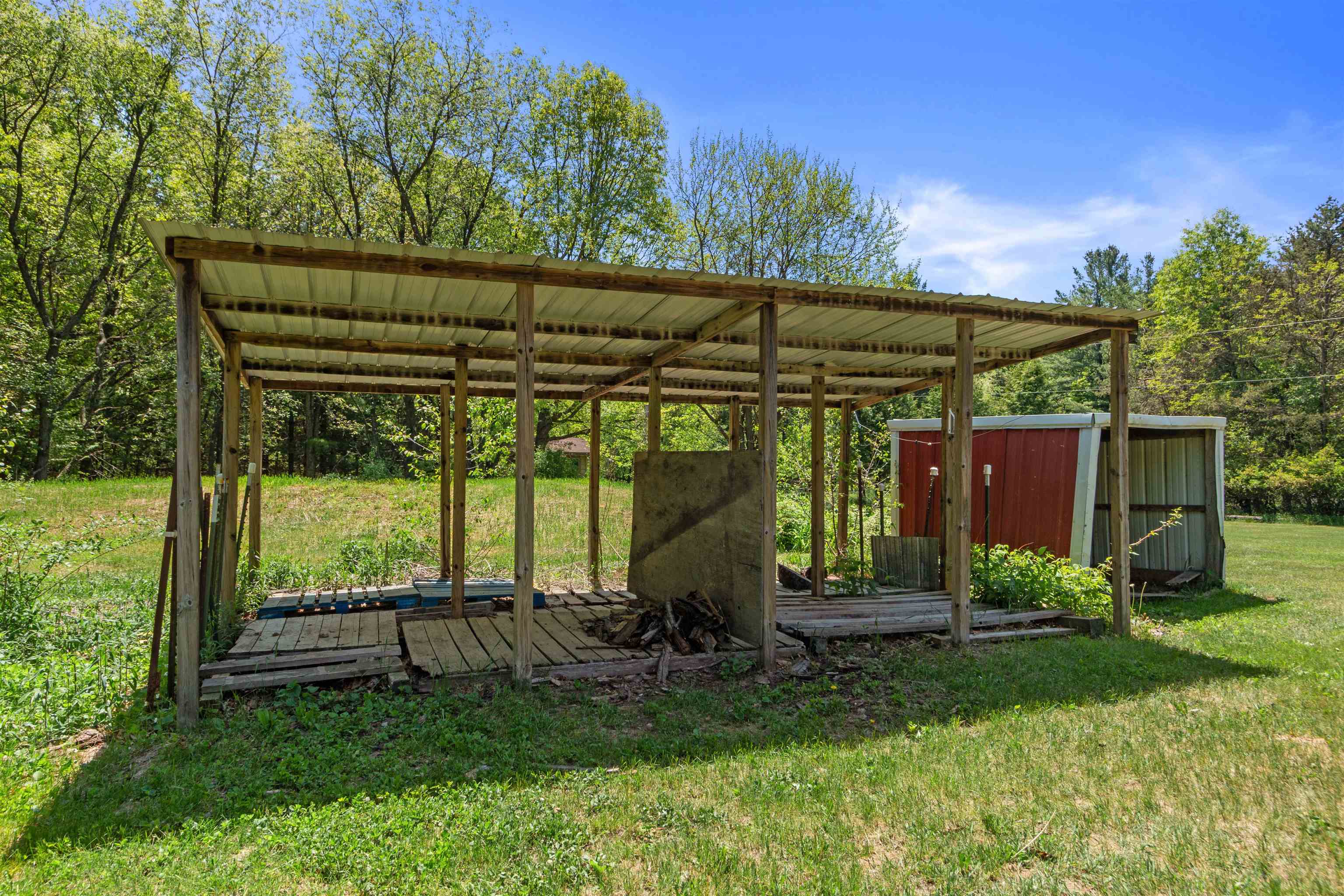 2401 Lakeview Drive Property Photo 31