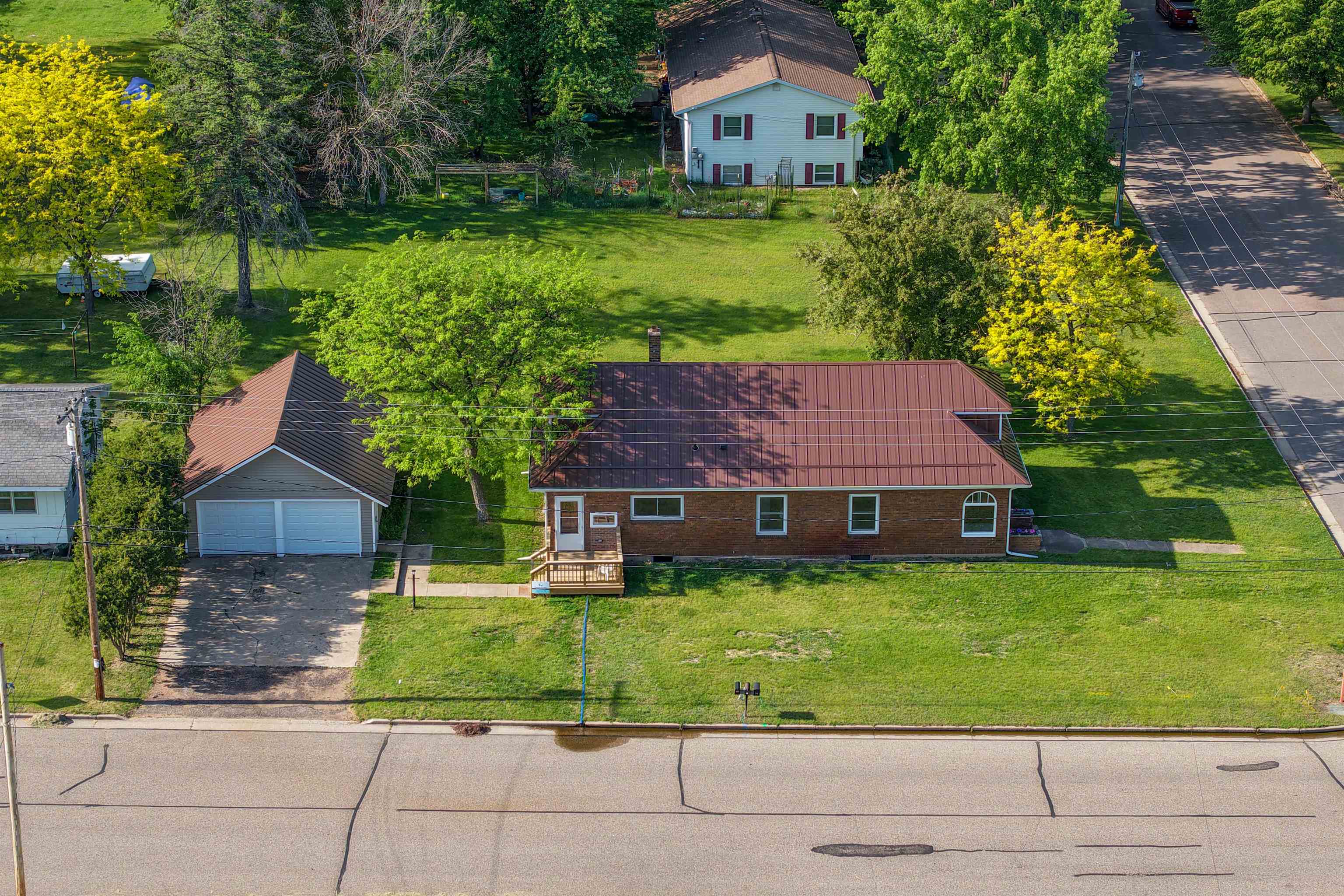424 Maple Street Property Photo 43