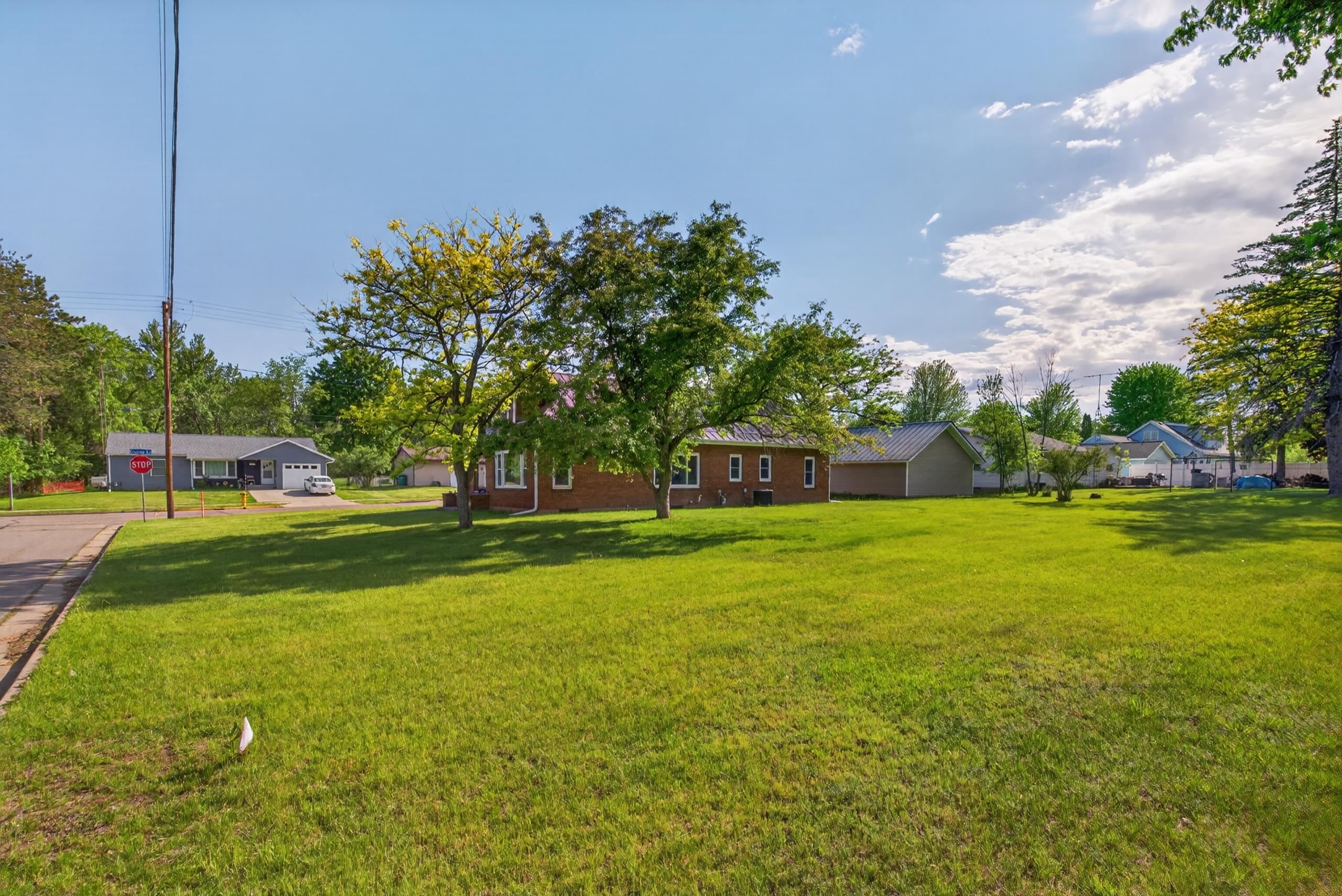 424 Maple Street Property Photo 48